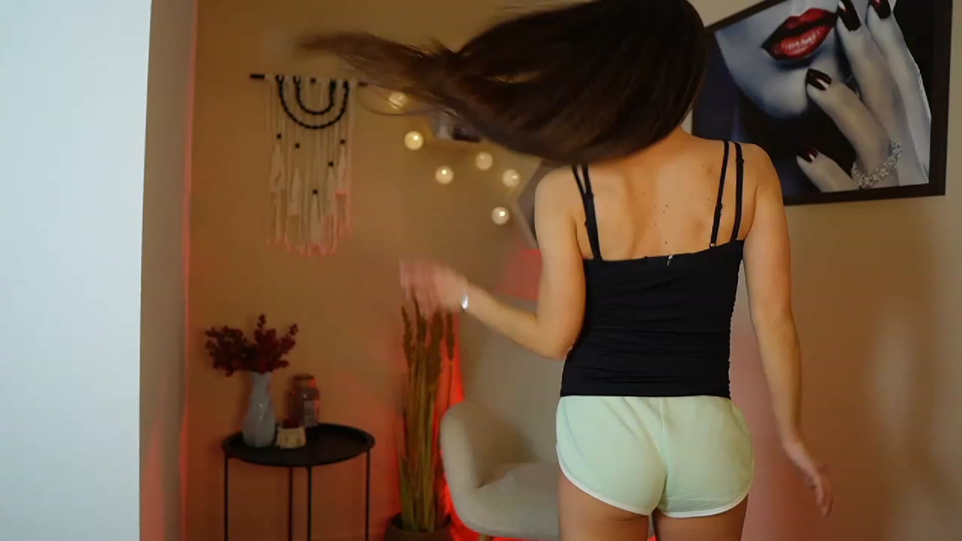 Gallery image thumbnail from Veronica_More's myfreecams stream on, 01/04/2024, 10:45 image 9 of 20
