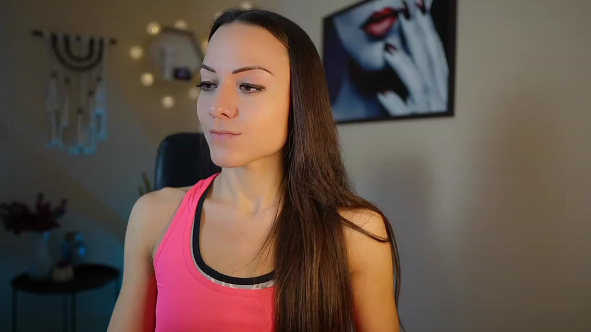 Gallery image thumbnail from Veronica_More's myfreecams stream on, 01/06/2024, 10:40 image 17 of 20