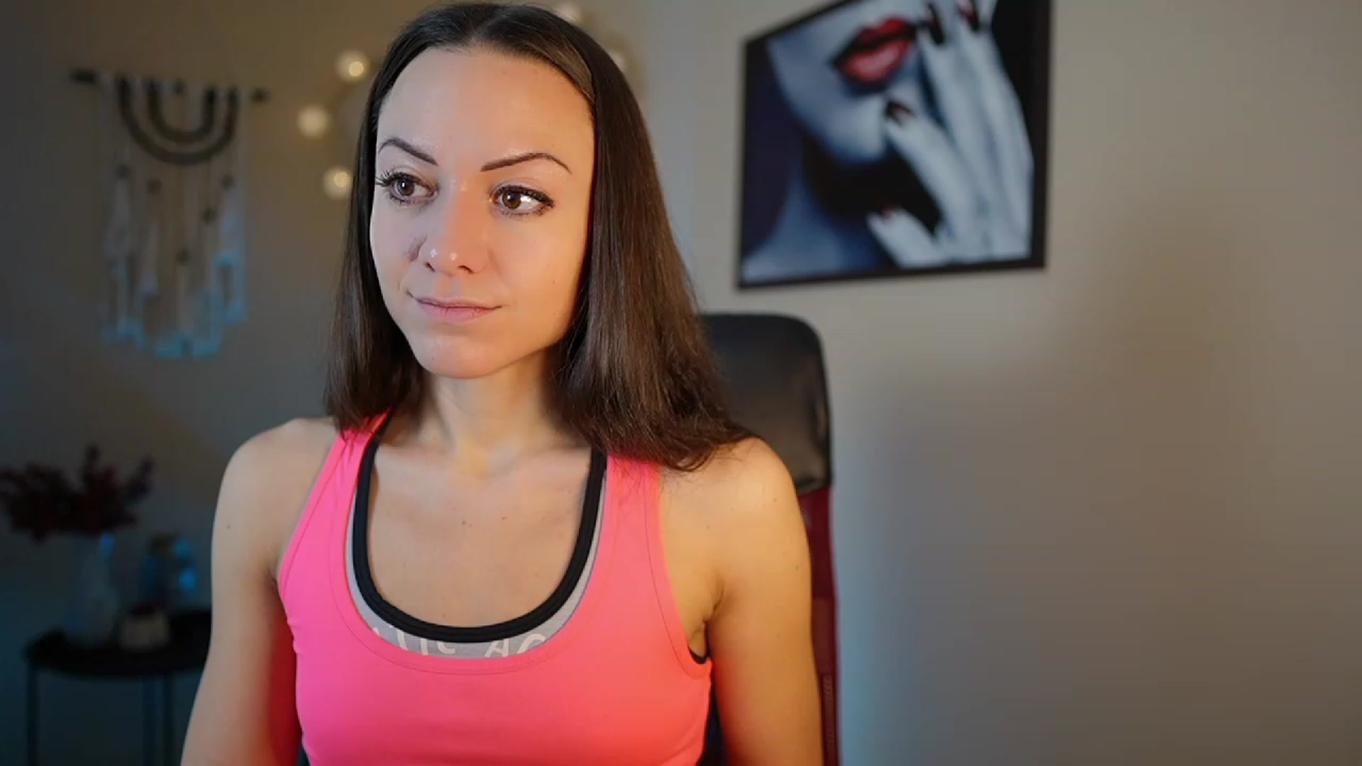 Gallery image thumbnail from Veronica_More's myfreecams stream on, 01/06/2024, 10:40 image 5 of 20