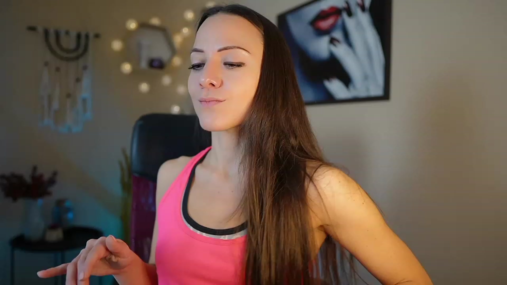 Gallery image thumbnail from Veronica_More's myfreecams stream on, 01/06/2024, 10:40 image 18 of 20