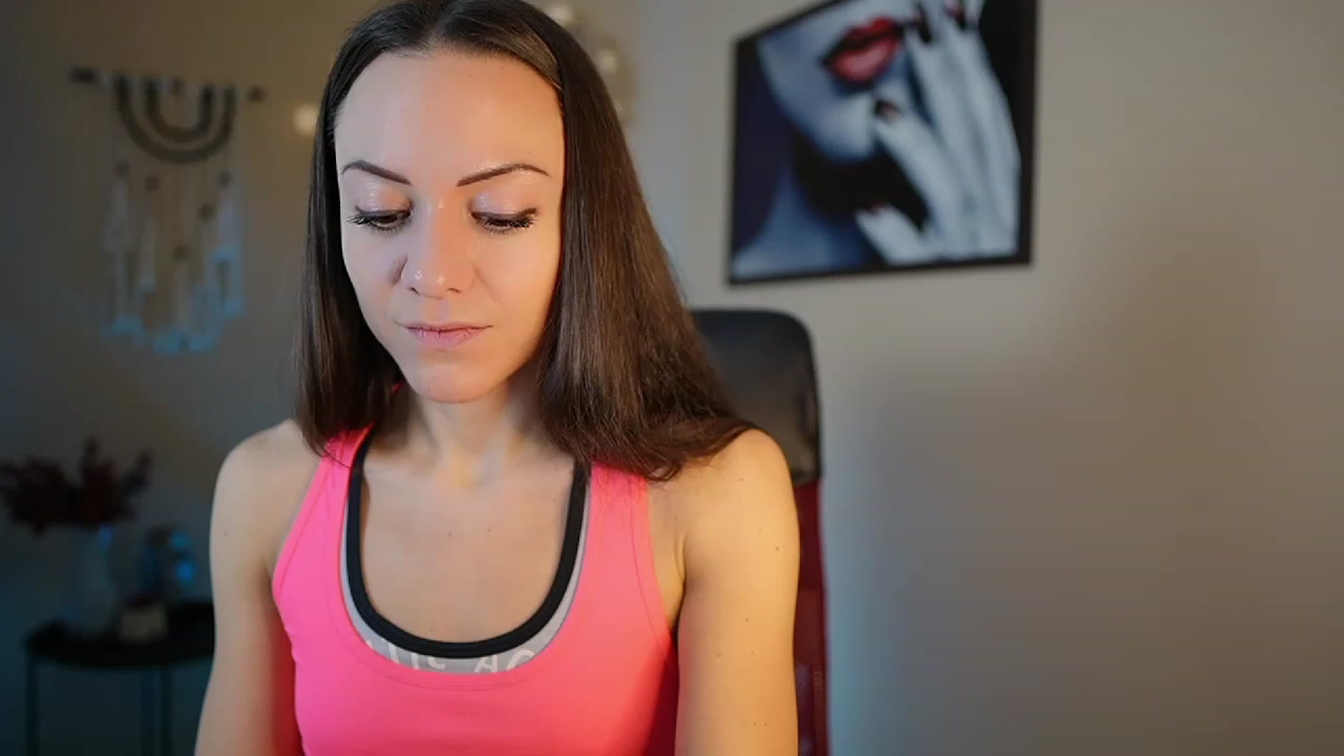 Gallery image thumbnail from Veronica_More's myfreecams stream on, 01/06/2024, 10:40 image 6 of 20