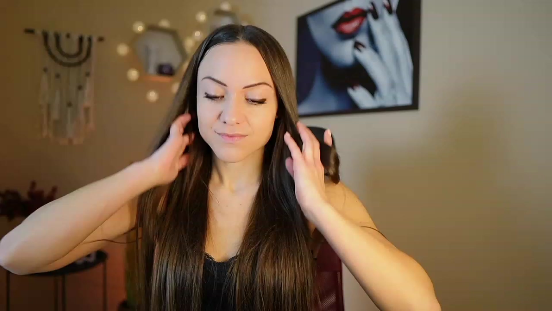 Gallery image thumbnail from Veronica_More's myfreecams stream on, 01/09/2024, 09:51 image 2 of 20