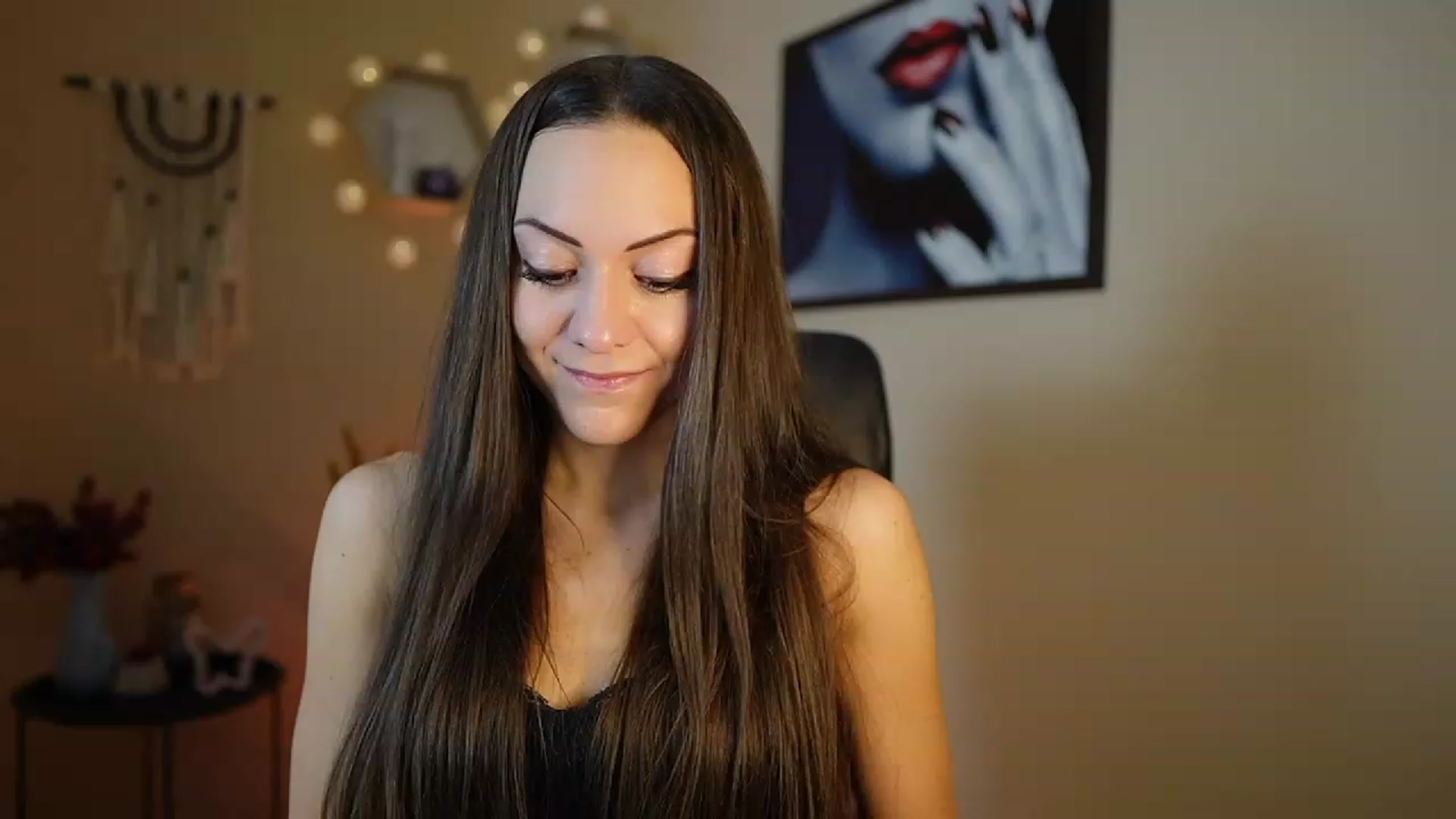 Gallery image thumbnail from Veronica_More's myfreecams stream on, 01/09/2024, 09:51 image 4 of 20