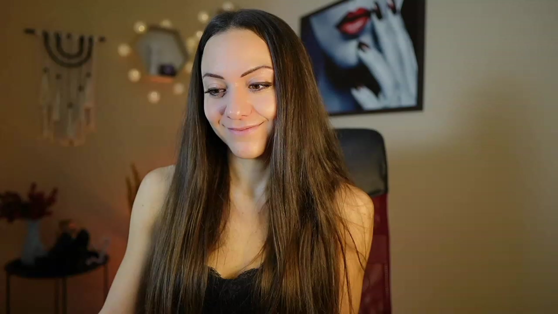 Gallery image thumbnail from Veronica_More's myfreecams stream on, 01/09/2024, 09:51 image 13 of 20