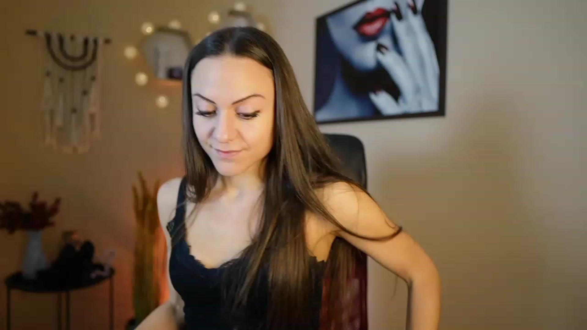 Gallery image thumbnail from Veronica_More's myfreecams stream on, 01/09/2024, 13:52 image 4 of 20