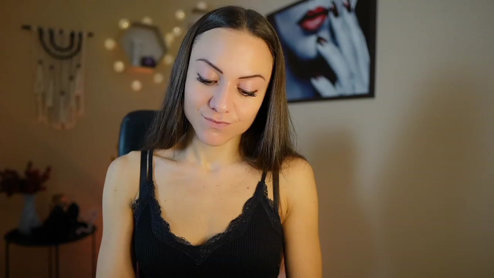 Gallery image thumbnail from Veronica_More's myfreecams stream on, 01/09/2024, 13:52 image 1 of 20