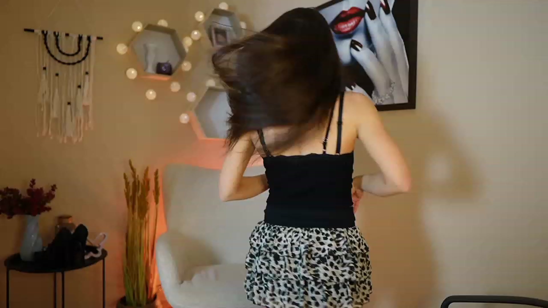 Gallery image thumbnail from Veronica_More's myfreecams stream on, 01/09/2024, 13:52 image 13 of 20