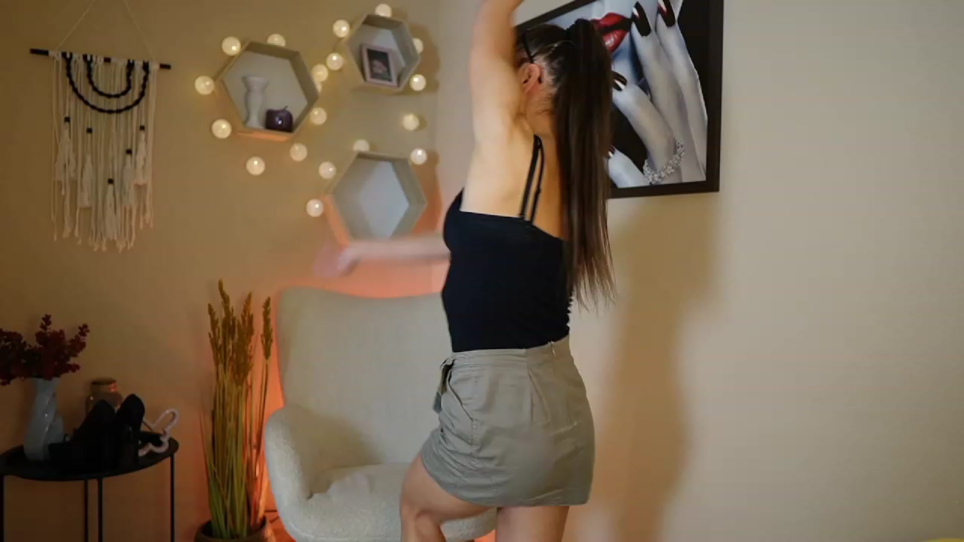 Gallery image thumbnail from Veronica_More's myfreecams stream on, 01/10/2024, 13:52 image 2 of 20