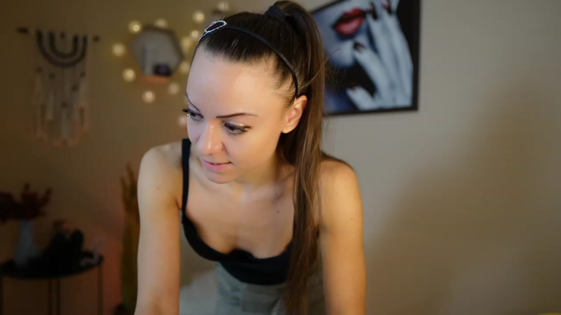 Gallery image thumbnail from Veronica_More's myfreecams stream on, 01/10/2024, 13:52 image 1 of 20