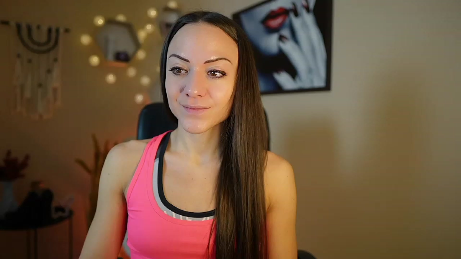 Gallery image thumbnail from Veronica_More's myfreecams stream on, 01/11/2024, 09:46 image 16 of 20