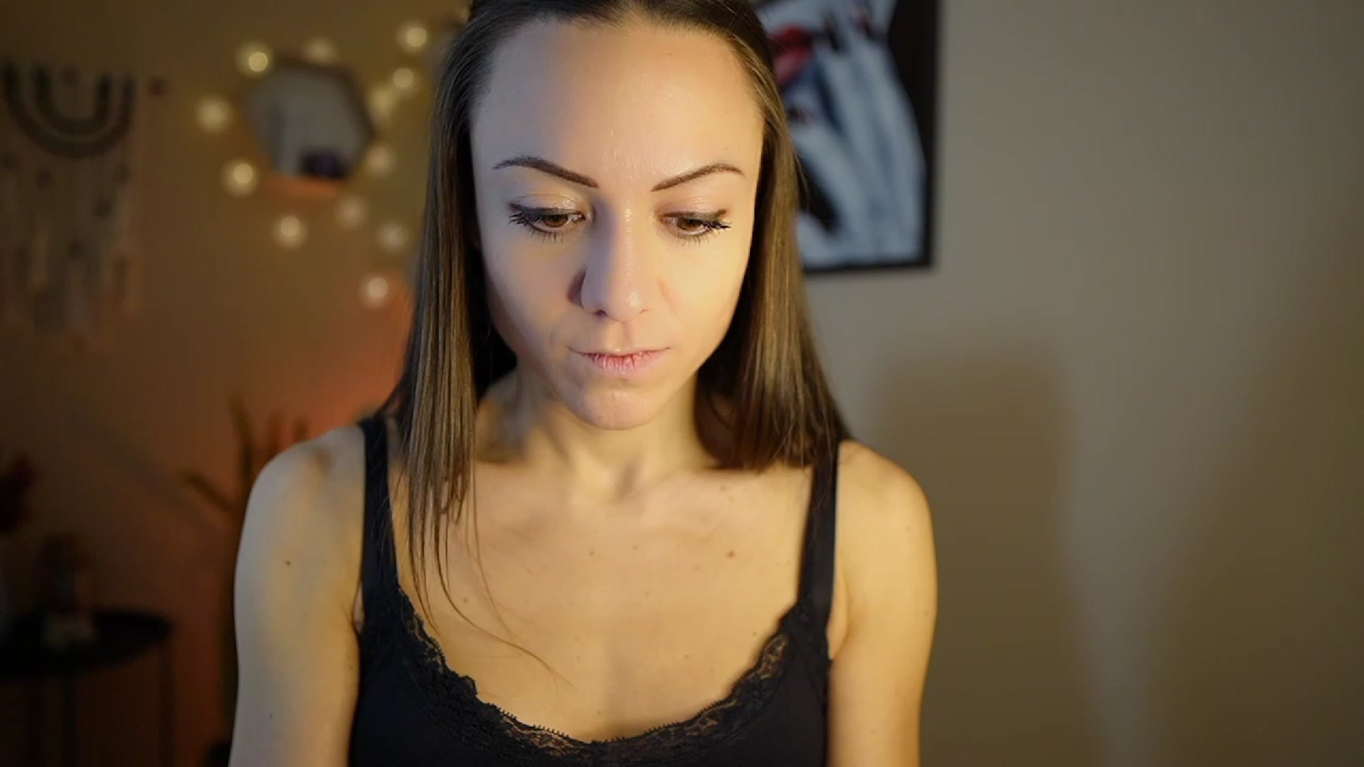 Gallery image thumbnail from Veronica_More's myfreecams stream on, 01/16/2024, 13:56 image 1 of 20