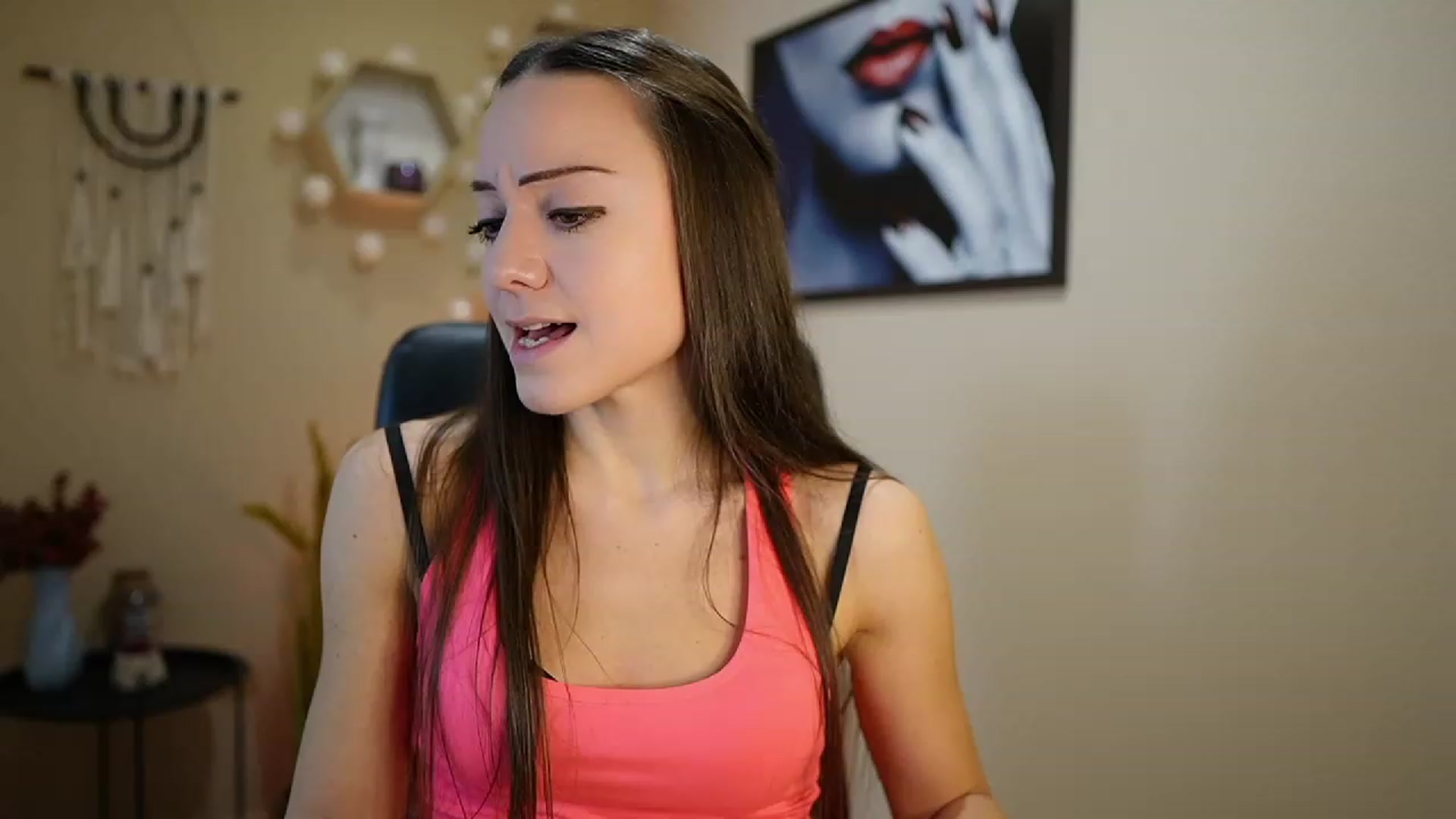 Gallery image thumbnail from Veronica_More's myfreecams stream on, 01/19/2024, 10:05 image 10 of 20