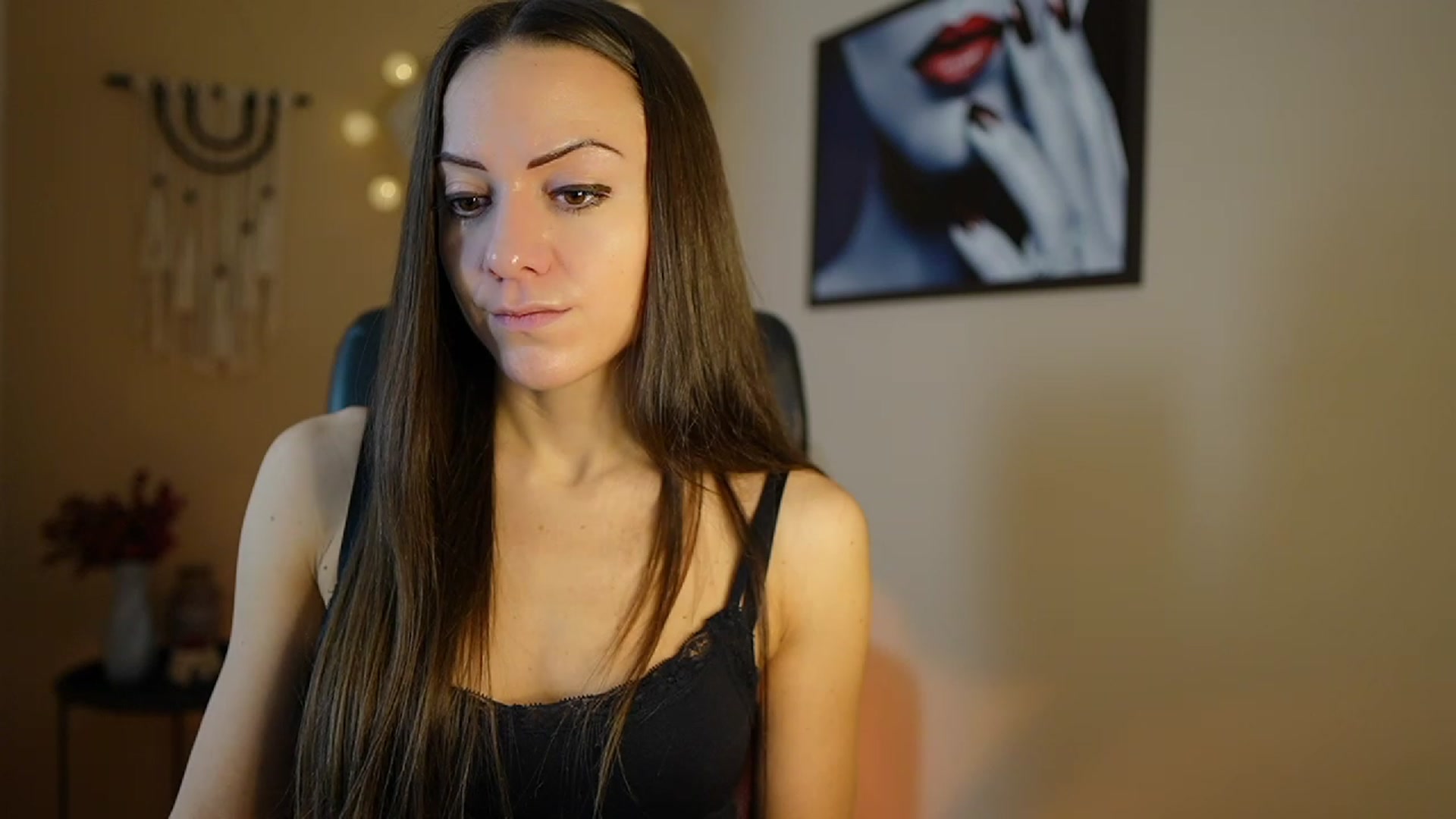 Gallery image thumbnail from Veronica_More's myfreecams stream on, 01/24/2024, 11:18 image 15 of 20