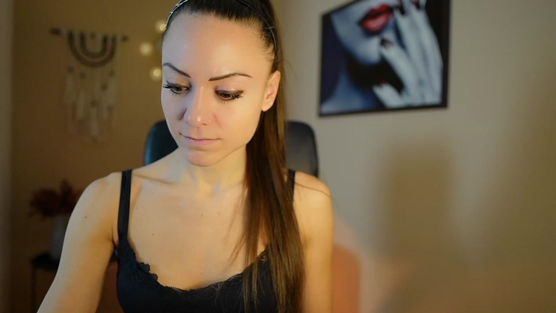 Gallery image thumbnail from Veronica_More's myfreecams stream on, 01/31/2024, 11:03 image 11 of 20