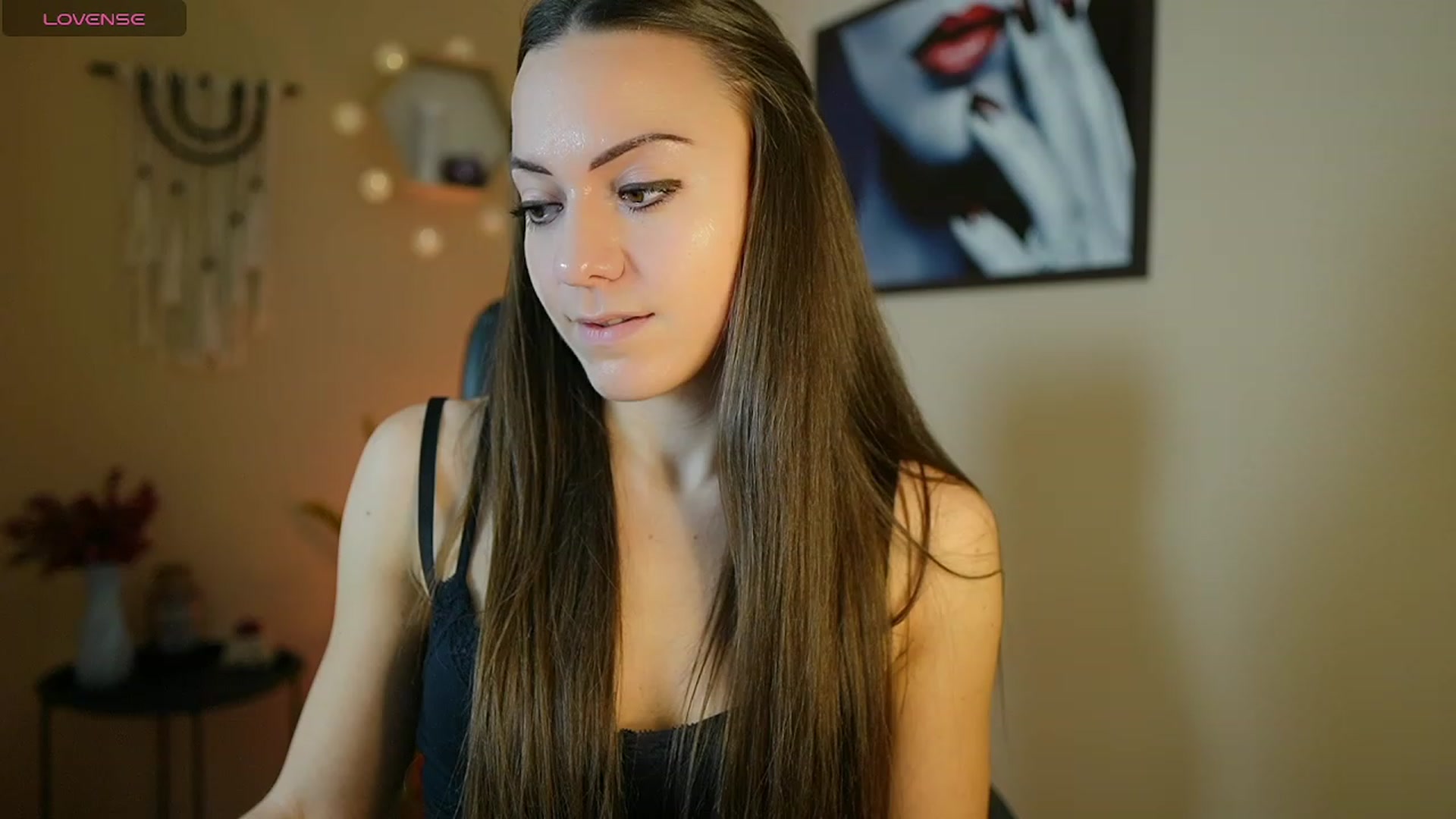 Gallery image thumbnail from Veronica_More's myfreecams stream on, 02/05/2024, 11:25 image 5 of 20