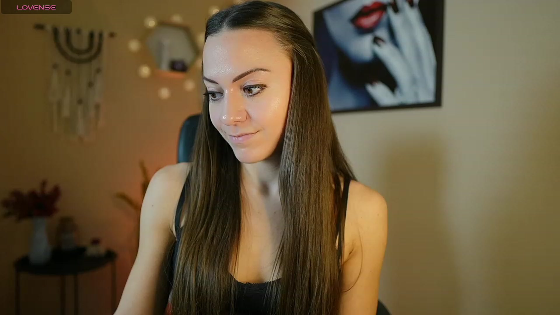 Gallery image thumbnail from Veronica_More's myfreecams stream on, 02/05/2024, 11:25 image 8 of 20