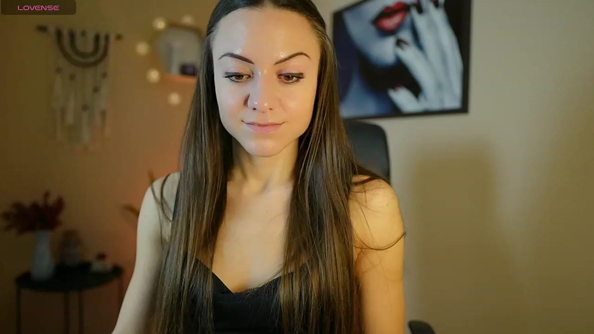 Gallery image thumbnail from Veronica_More's myfreecams stream on, 02/05/2024, 13:48 image 14 of 20