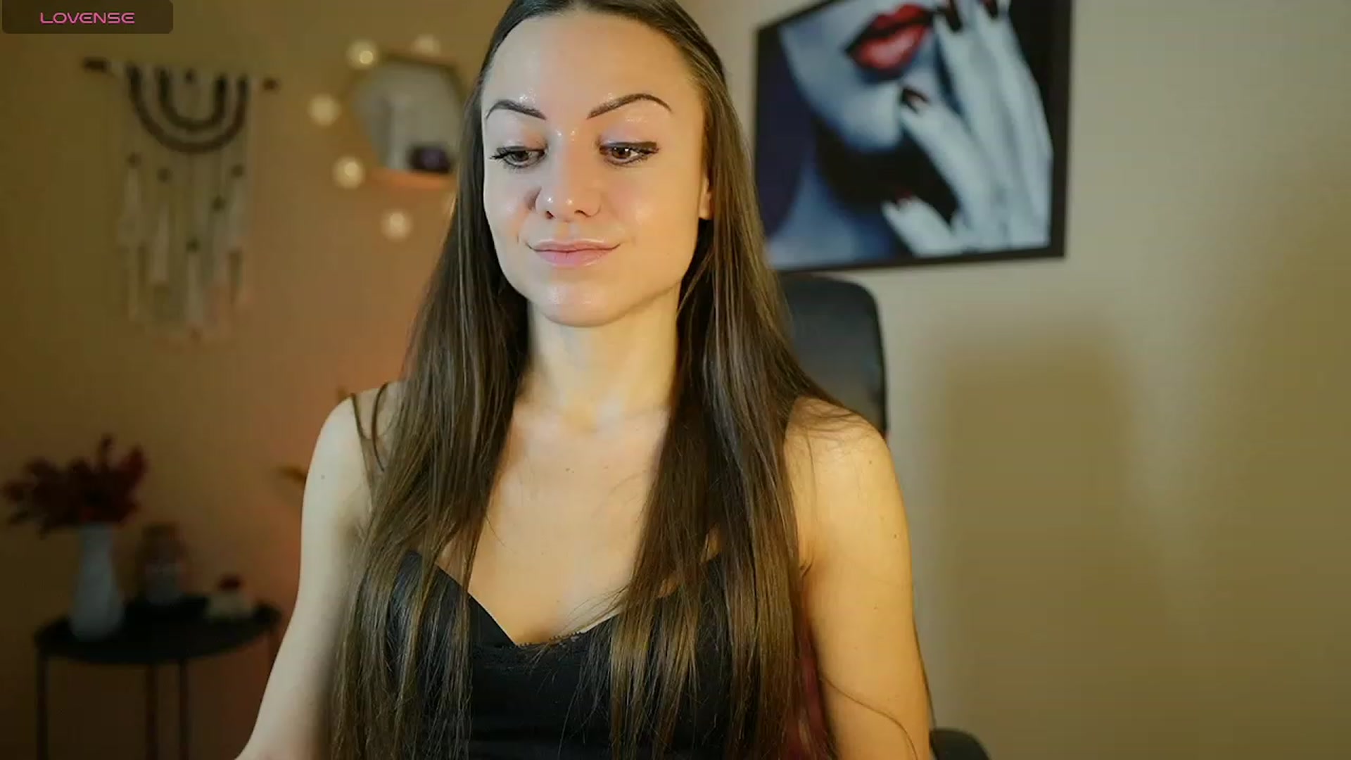 Gallery image thumbnail from Veronica_More's myfreecams stream on, 02/05/2024, 13:48 image 12 of 20