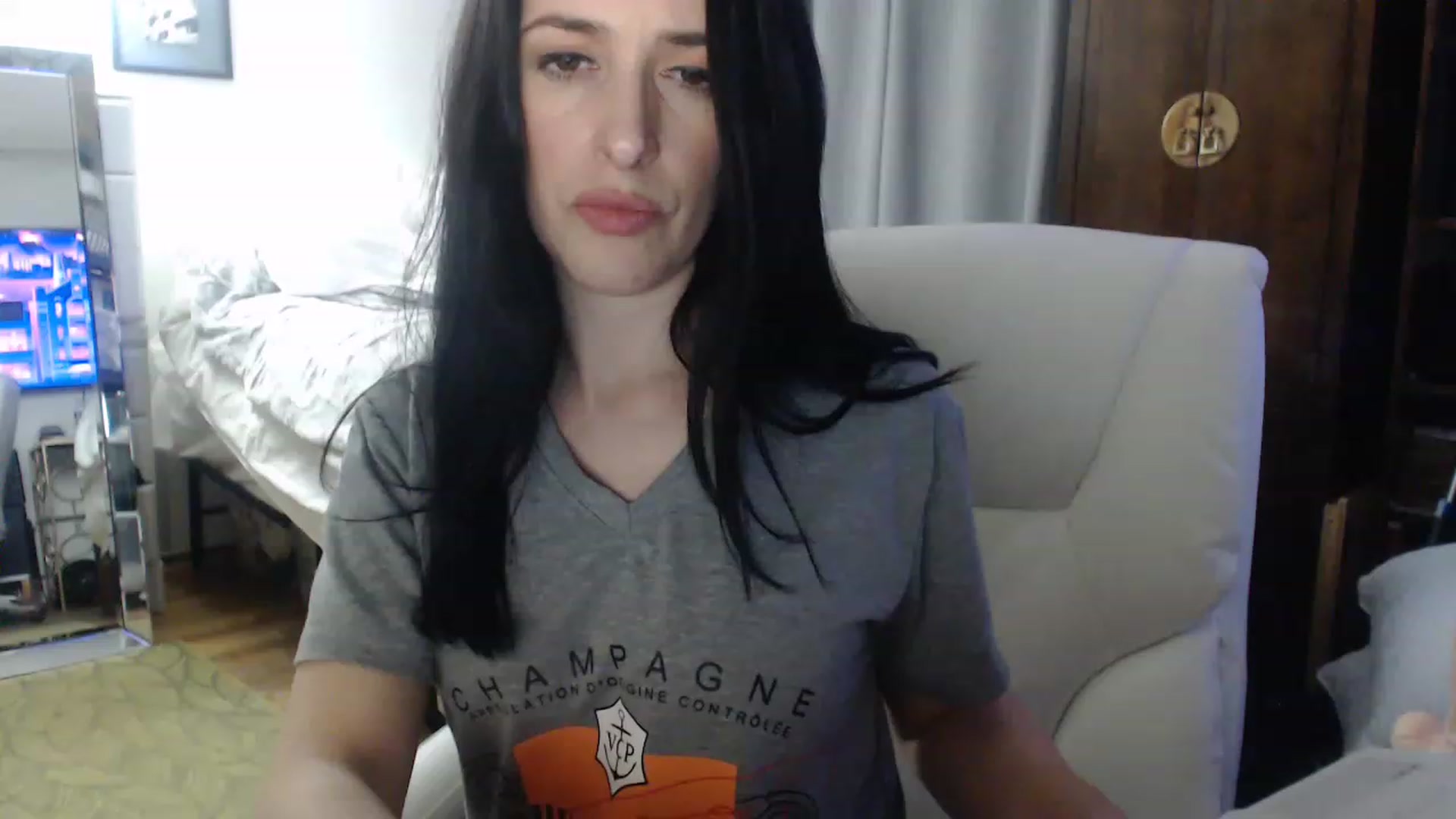 Gallery image thumbnail from Veronika_Vega's myfreecams stream on, 03/15/2023, 10:38 image 9 of 20