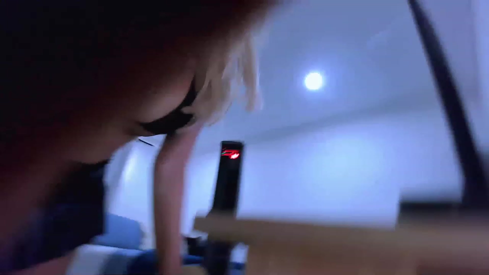 Gallery image thumbnail from Veronikahil's myfreecams stream on, 04/28/2023, 20:50 image 3 of 20