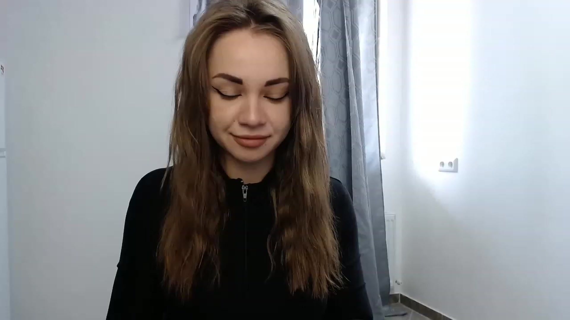 Gallery image thumbnail from VeryHotOne's myfreecams stream on, 05/16/2023, 07:57 image 14 of 20