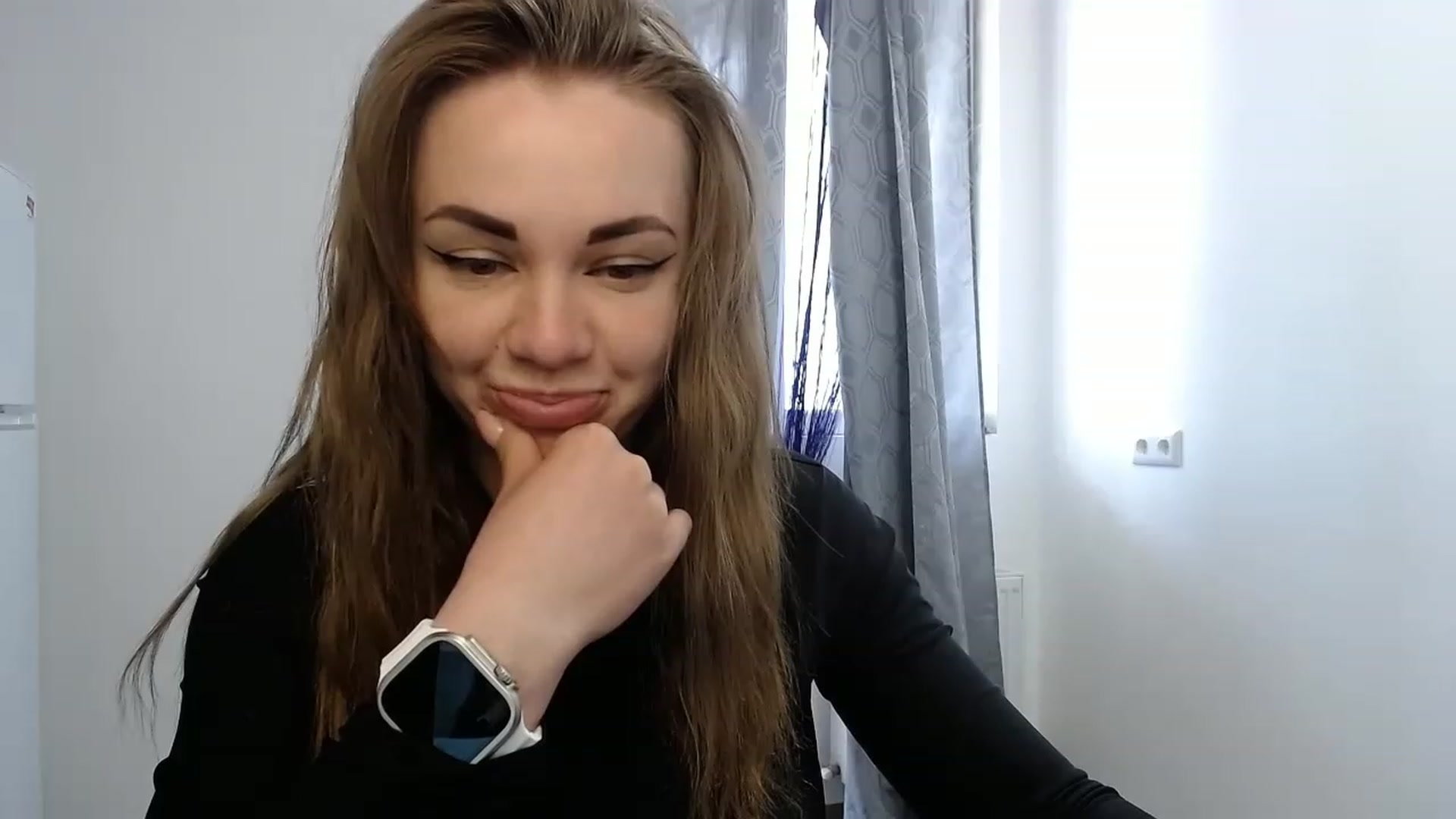 Gallery image thumbnail from VeryHotOne's myfreecams stream on, 05/16/2023, 10:48 image 16 of 20