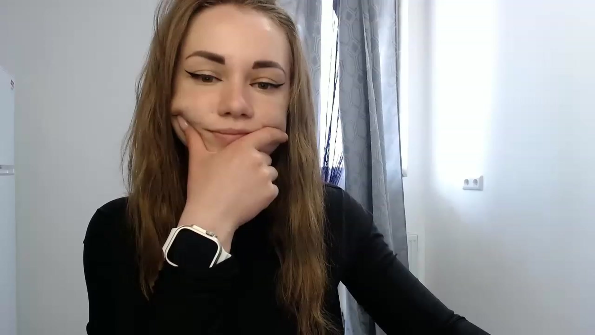Gallery image thumbnail from VeryHotOne's myfreecams stream on, 05/16/2023, 10:48 image 10 of 20