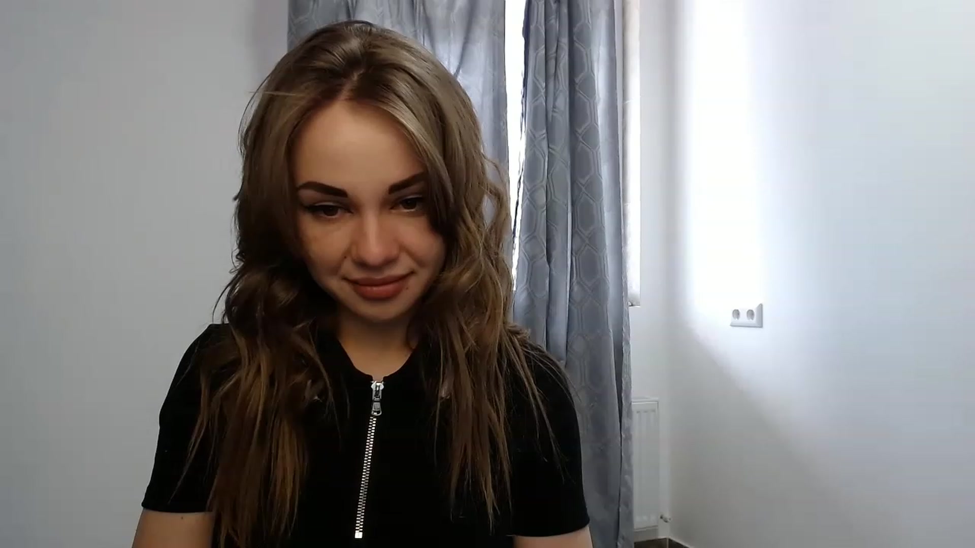 Gallery image thumbnail from VeryHotOne's myfreecams stream on, 05/19/2023, 08:20 image 15 of 20