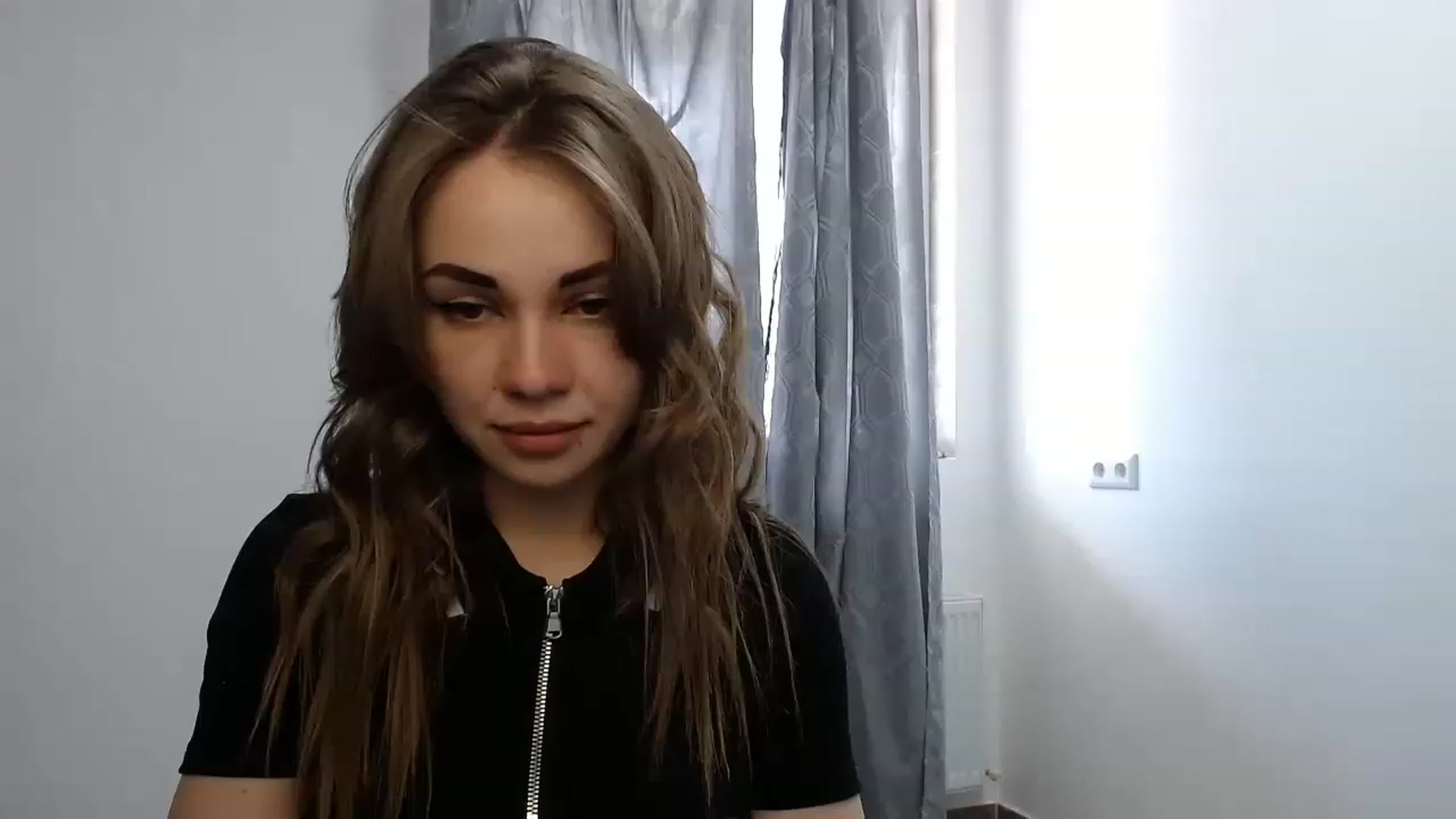 Gallery image thumbnail from VeryHotOne's myfreecams stream on, 05/19/2023, 08:20 image 2 of 20