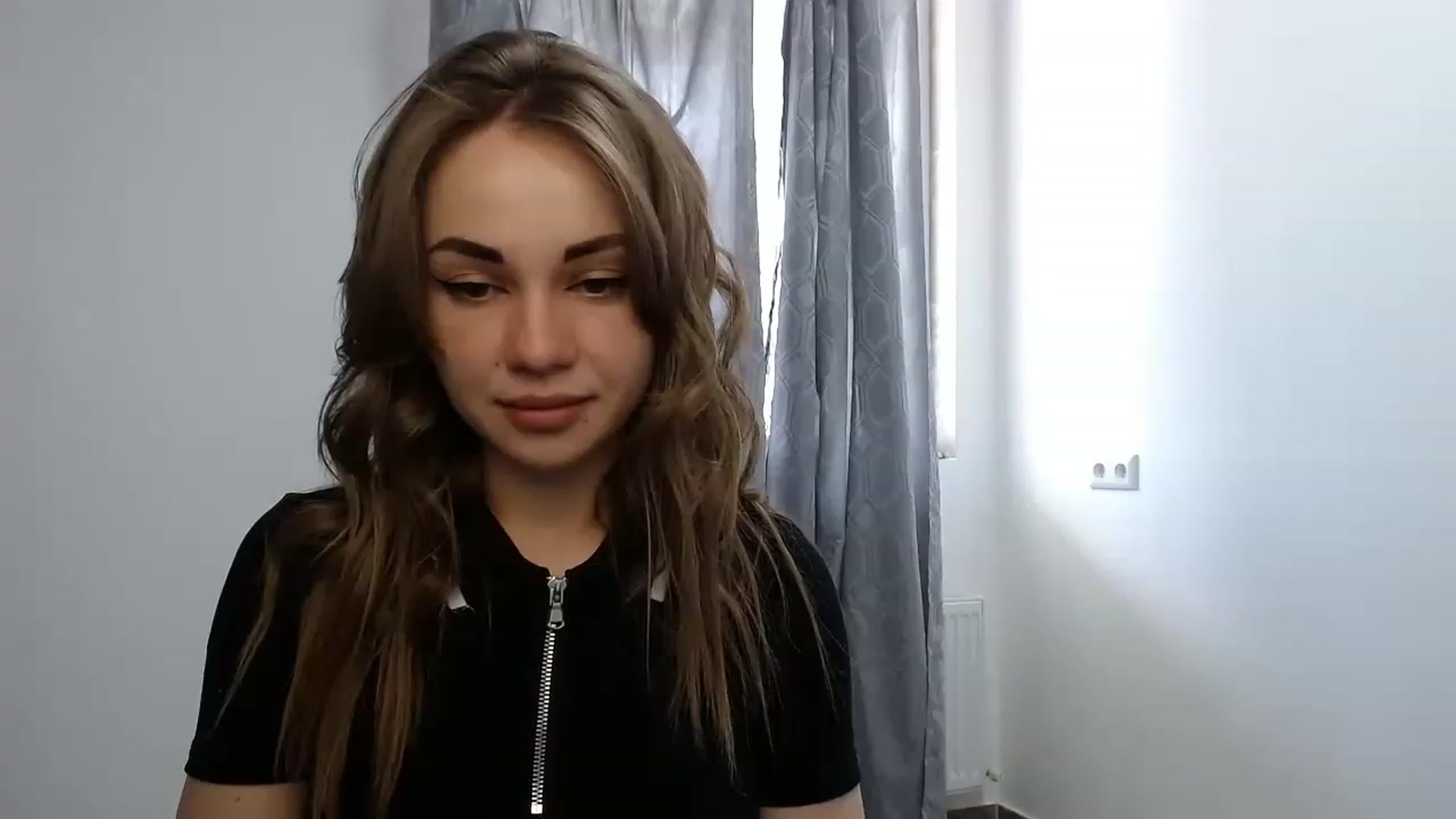 Gallery image thumbnail from VeryHotOne's myfreecams stream on, 05/19/2023, 08:20 image 6 of 20