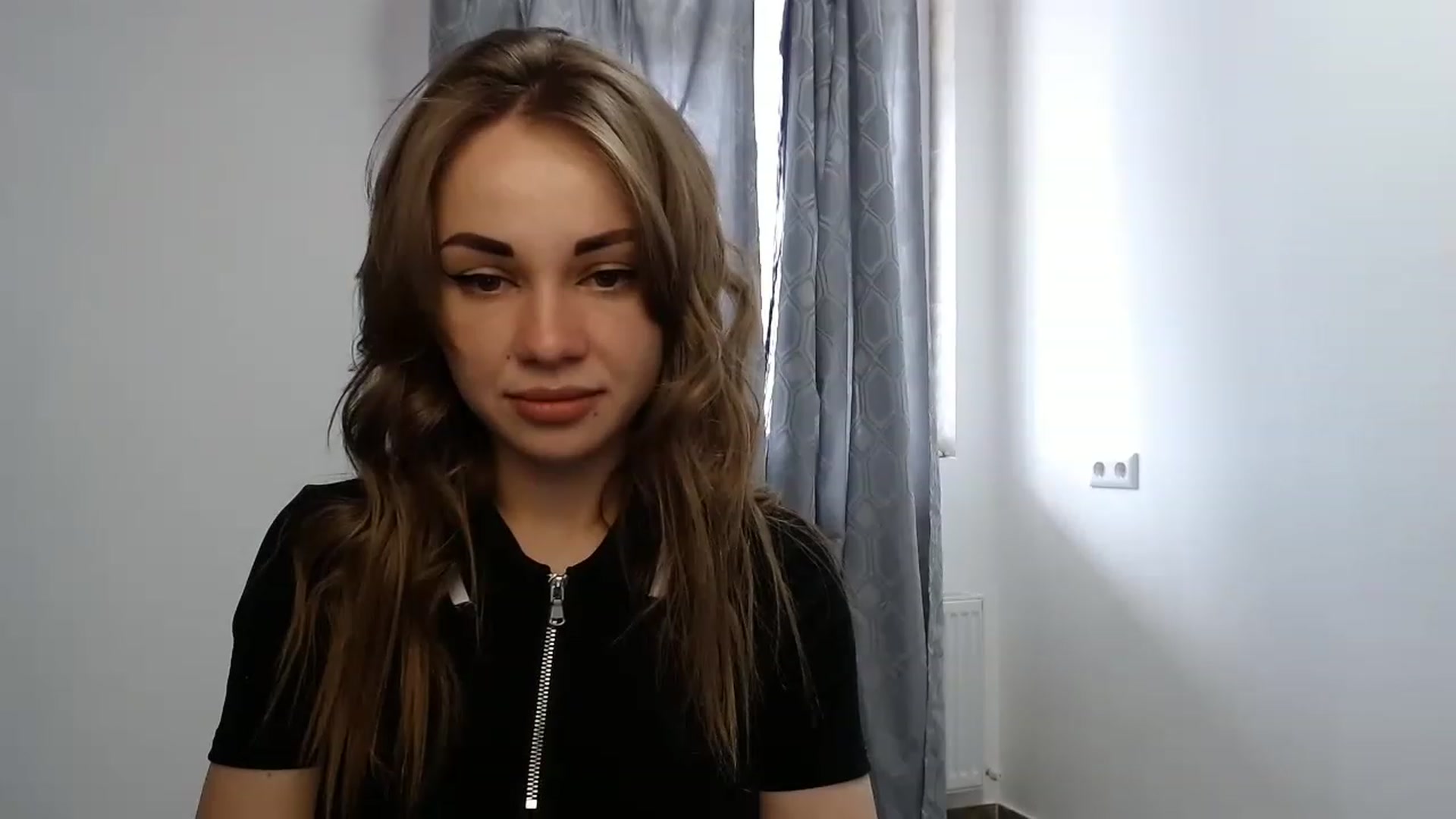 Gallery image thumbnail from VeryHotOne's myfreecams stream on, 05/19/2023, 08:20 image 19 of 20