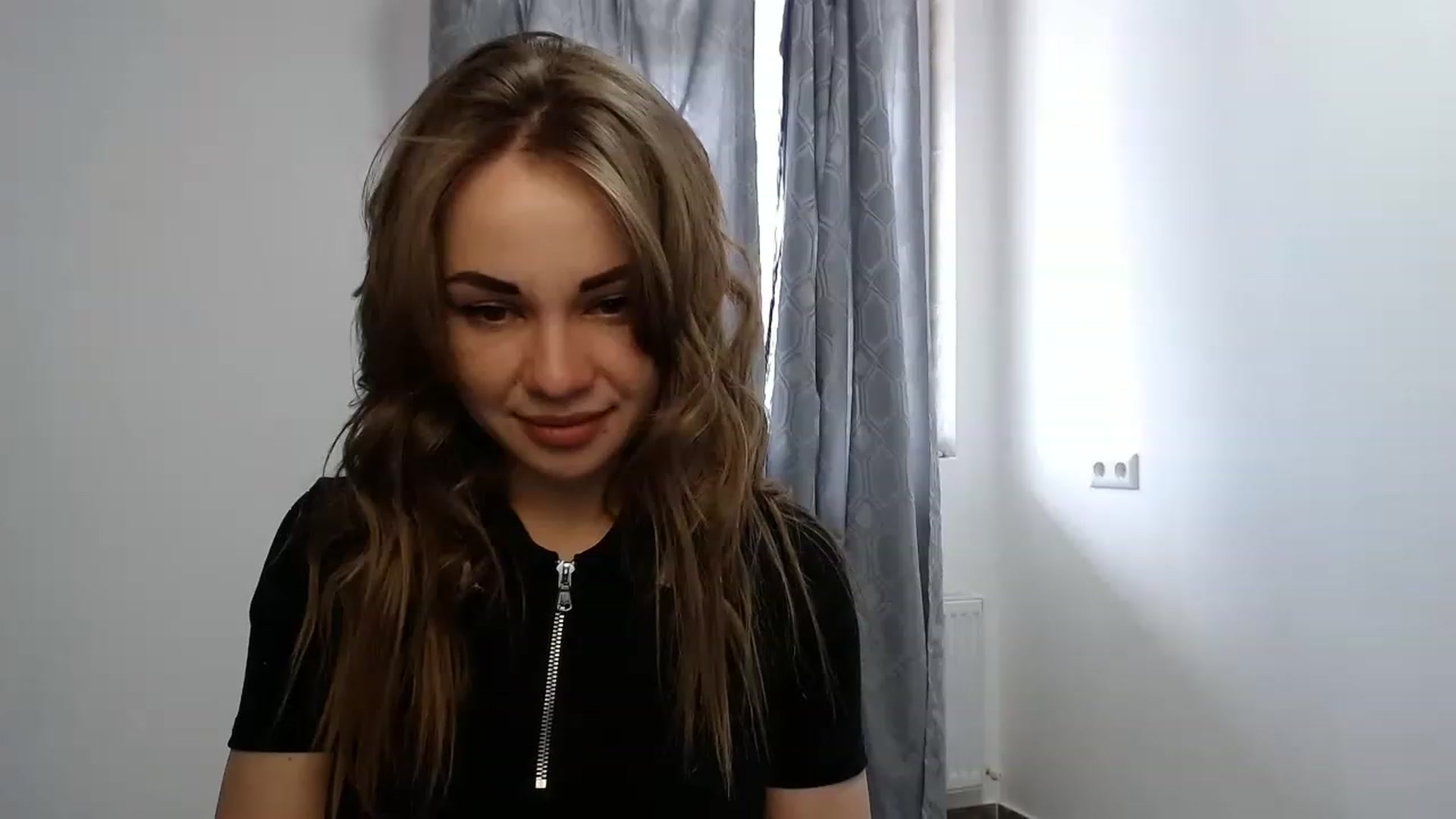 Gallery image thumbnail from VeryHotOne's myfreecams stream on, 05/19/2023, 08:20 image 16 of 20