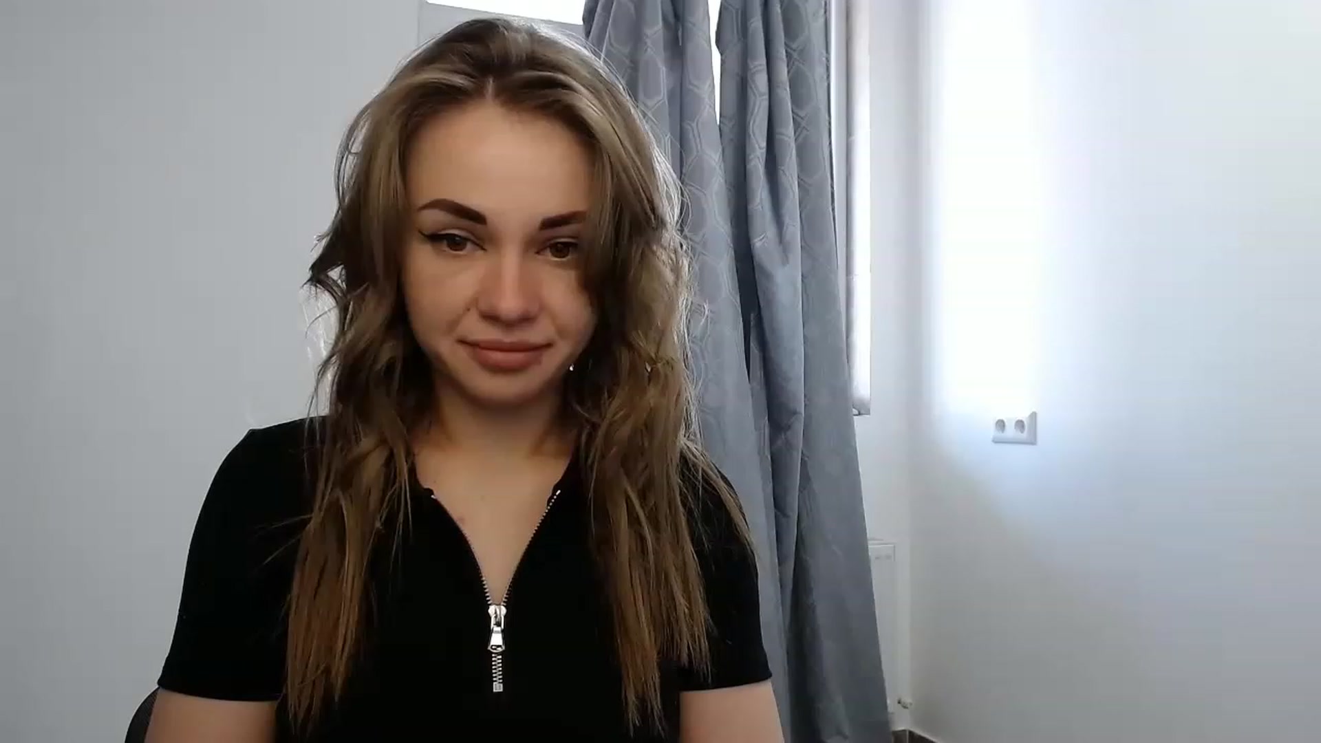 Gallery image thumbnail from VeryHotOne's myfreecams stream on, 05/19/2023, 10:37 image 2 of 20