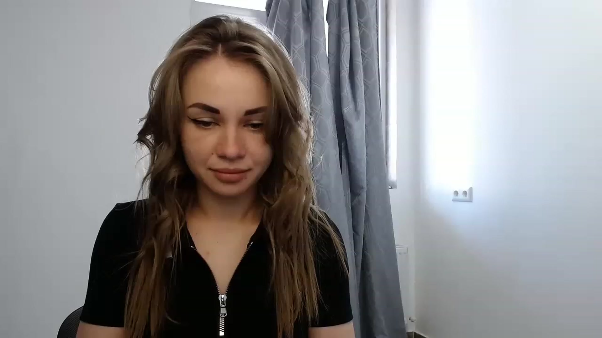 Gallery image thumbnail from VeryHotOne's myfreecams stream on, 05/19/2023, 10:37 image 3 of 20