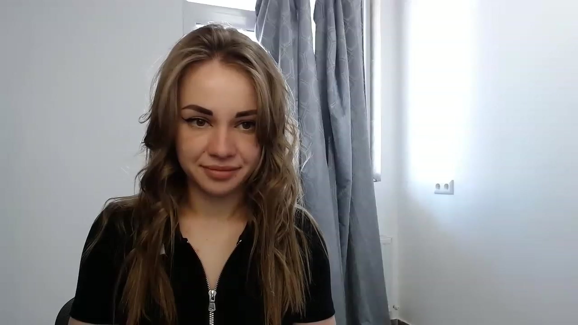 Gallery image thumbnail from VeryHotOne's myfreecams stream on, 05/19/2023, 10:37 image 14 of 20