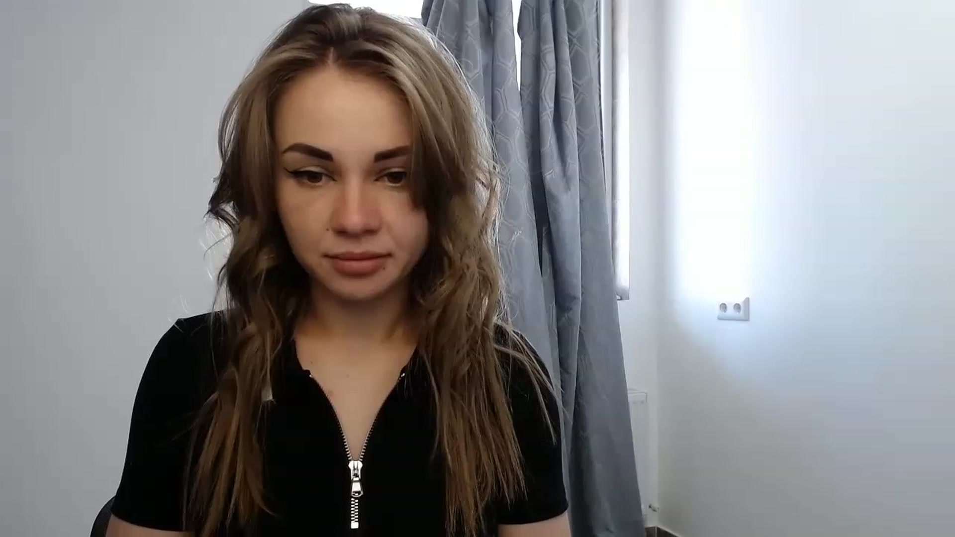 Gallery image thumbnail from VeryHotOne's myfreecams stream on, 05/19/2023, 10:37 image 5 of 20