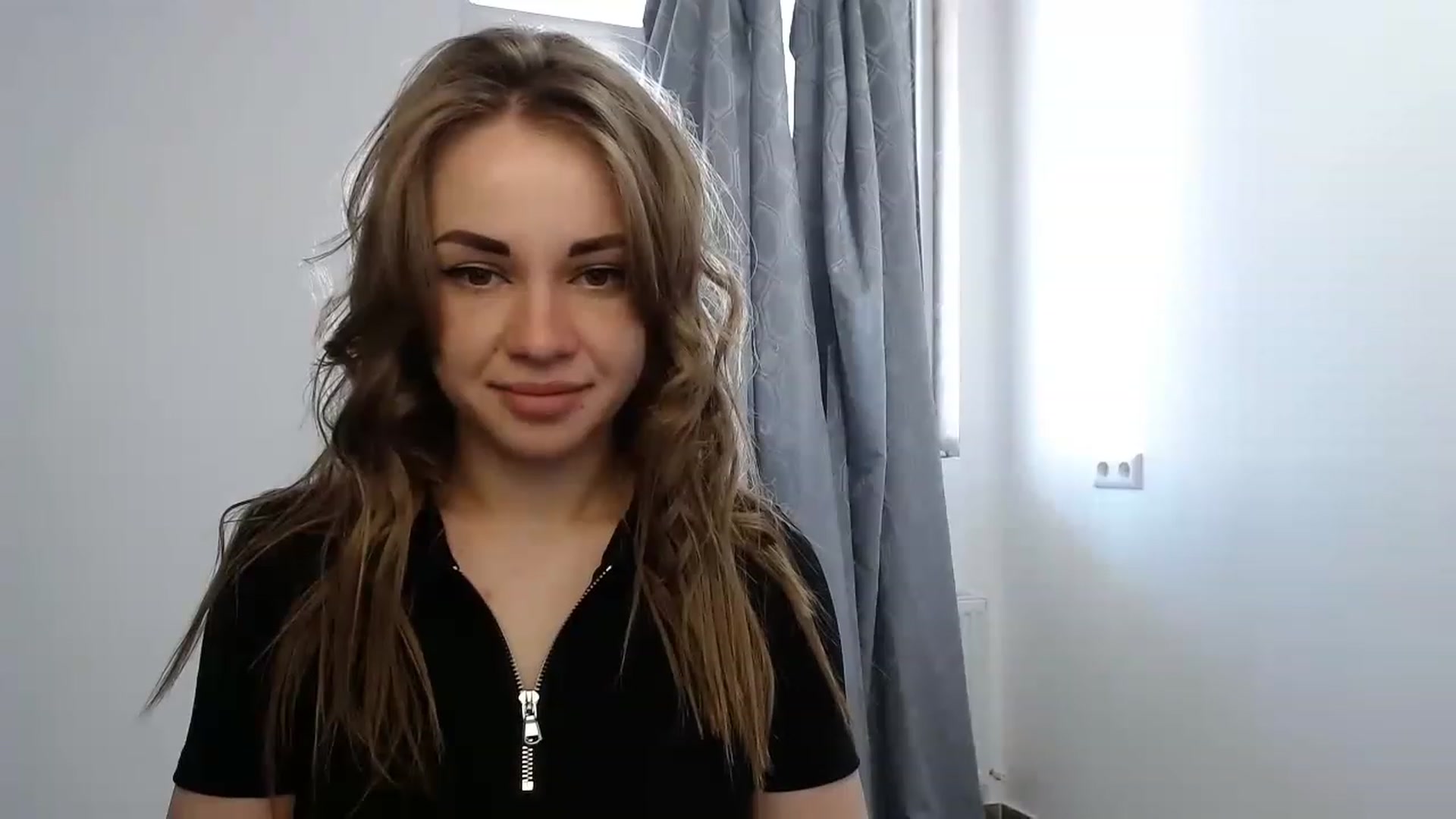 Gallery image thumbnail from VeryHotOne's myfreecams stream on, 05/19/2023, 10:37 image 15 of 20