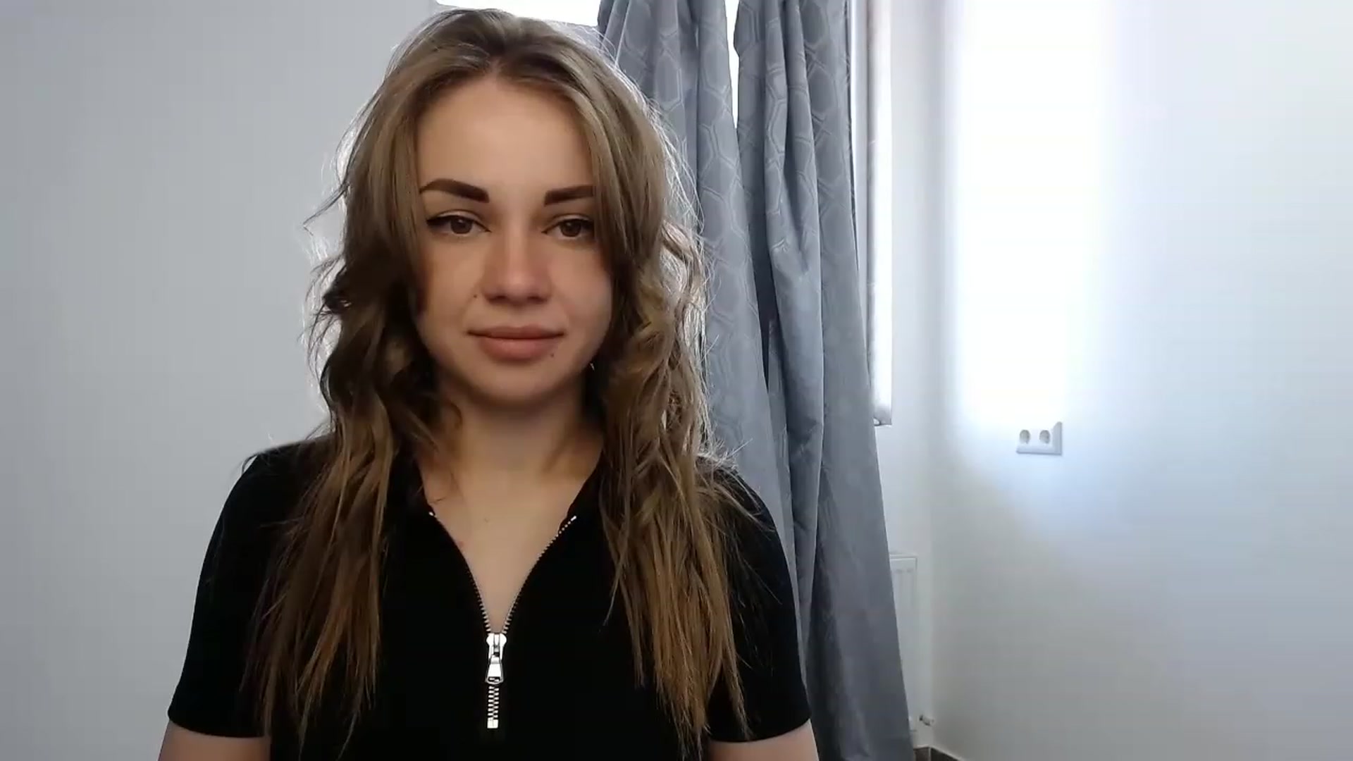 Gallery image thumbnail from VeryHotOne's myfreecams stream on, 05/19/2023, 10:37 image 19 of 20