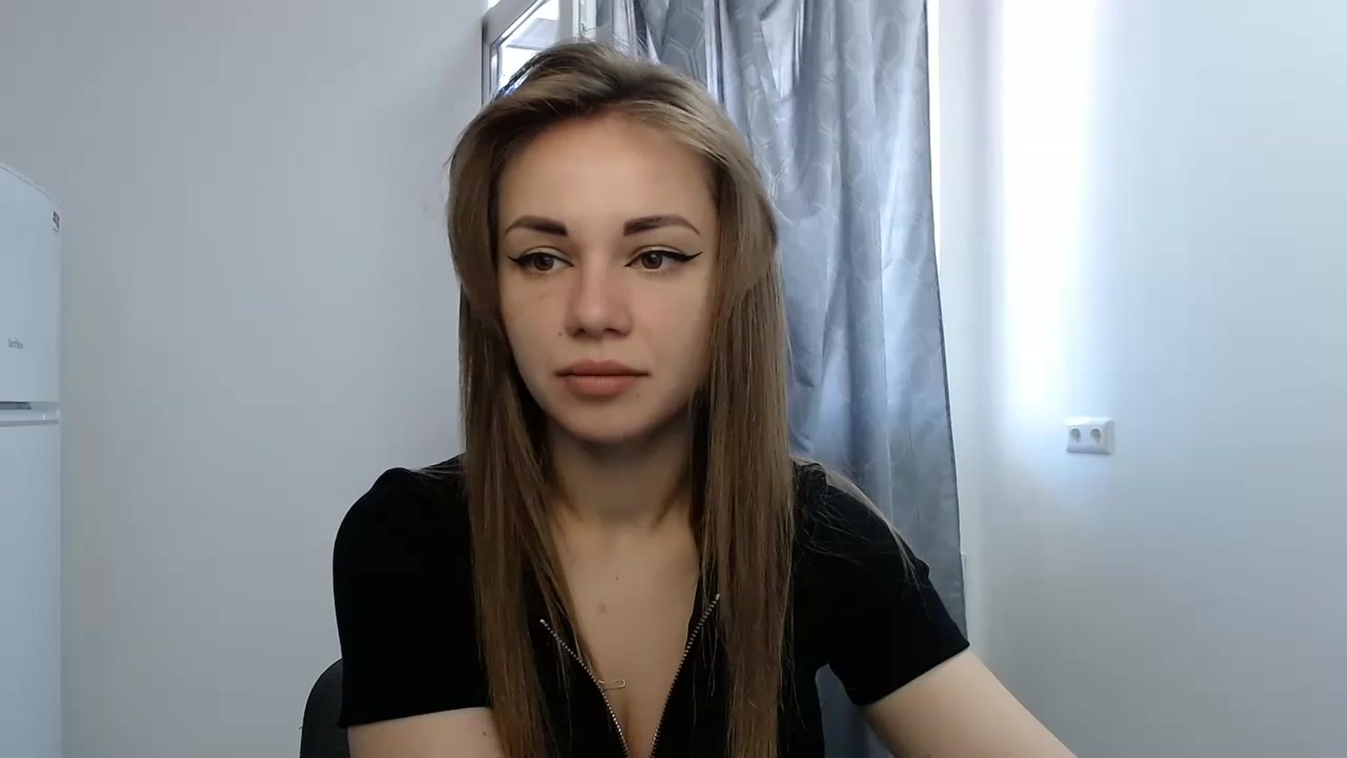 Gallery image thumbnail from VeryHotOne's myfreecams stream on, 05/20/2023, 08:06 image 3 of 20