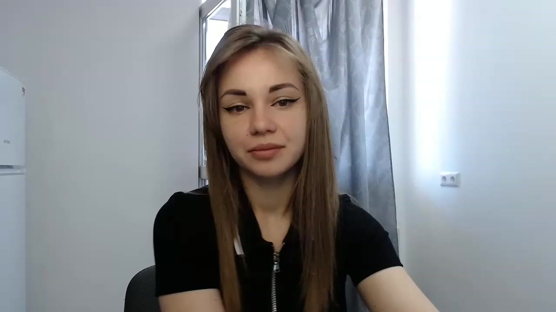 Gallery image thumbnail from VeryHotOne's myfreecams stream on, 05/20/2023, 08:06 image 13 of 20