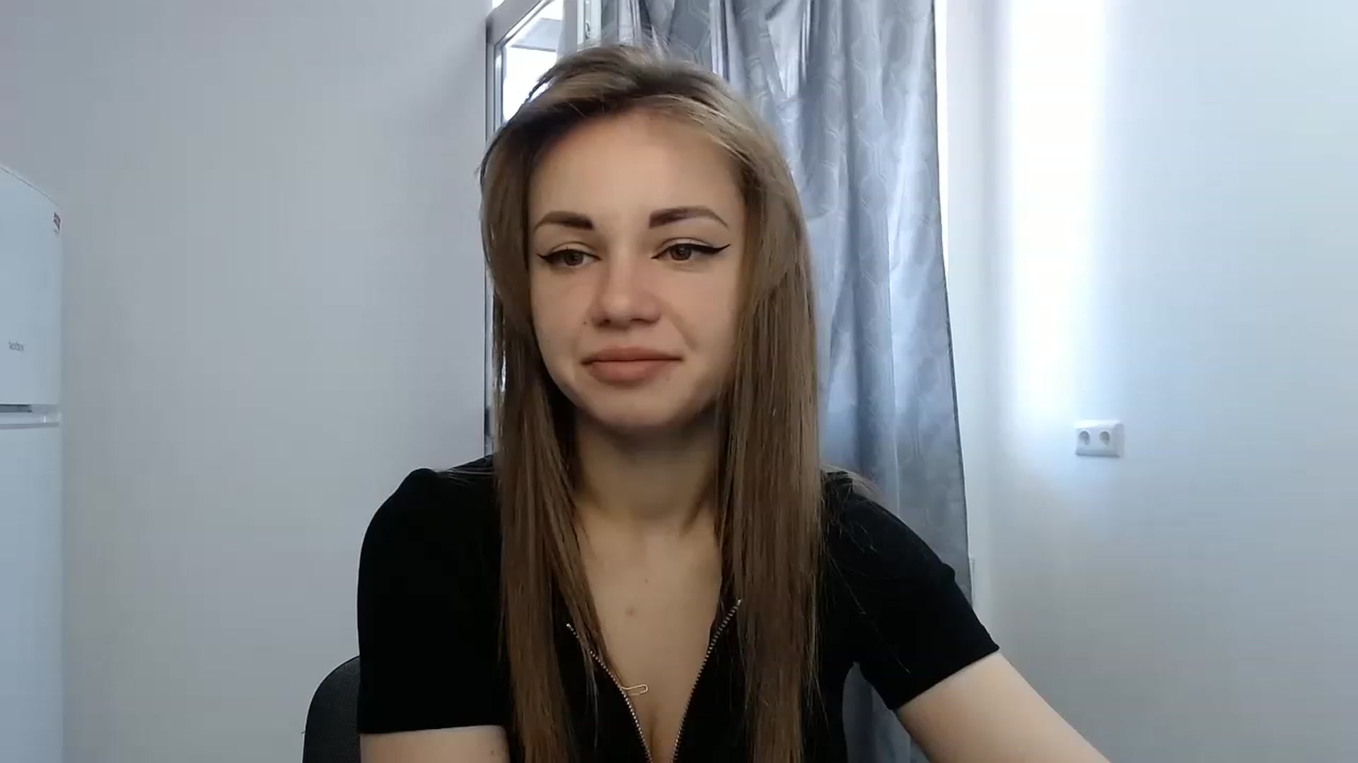 Gallery image thumbnail from VeryHotOne's myfreecams stream on, 05/20/2023, 08:06 image 5 of 20