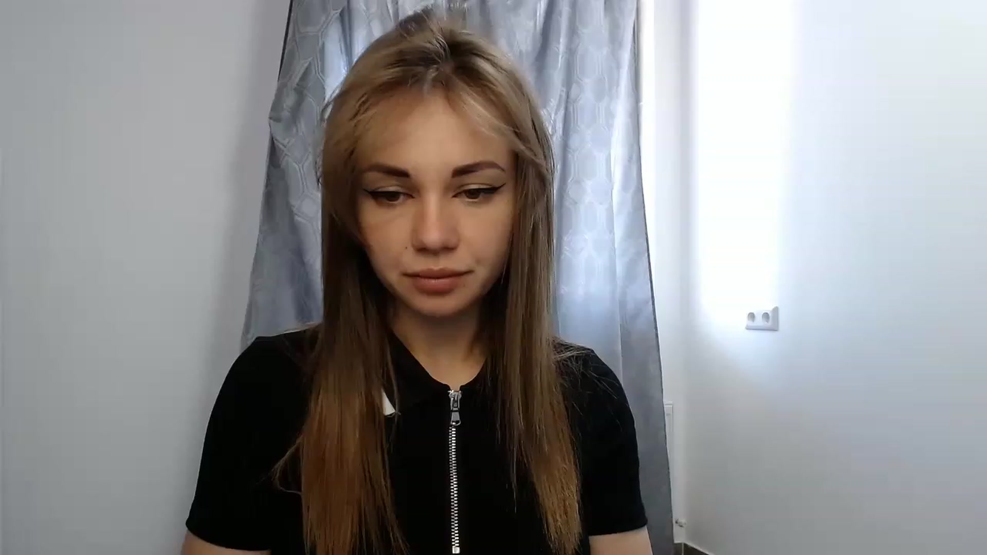 Gallery image thumbnail from VeryHotOne's myfreecams stream on, 05/20/2023, 11:21 image 4 of 20