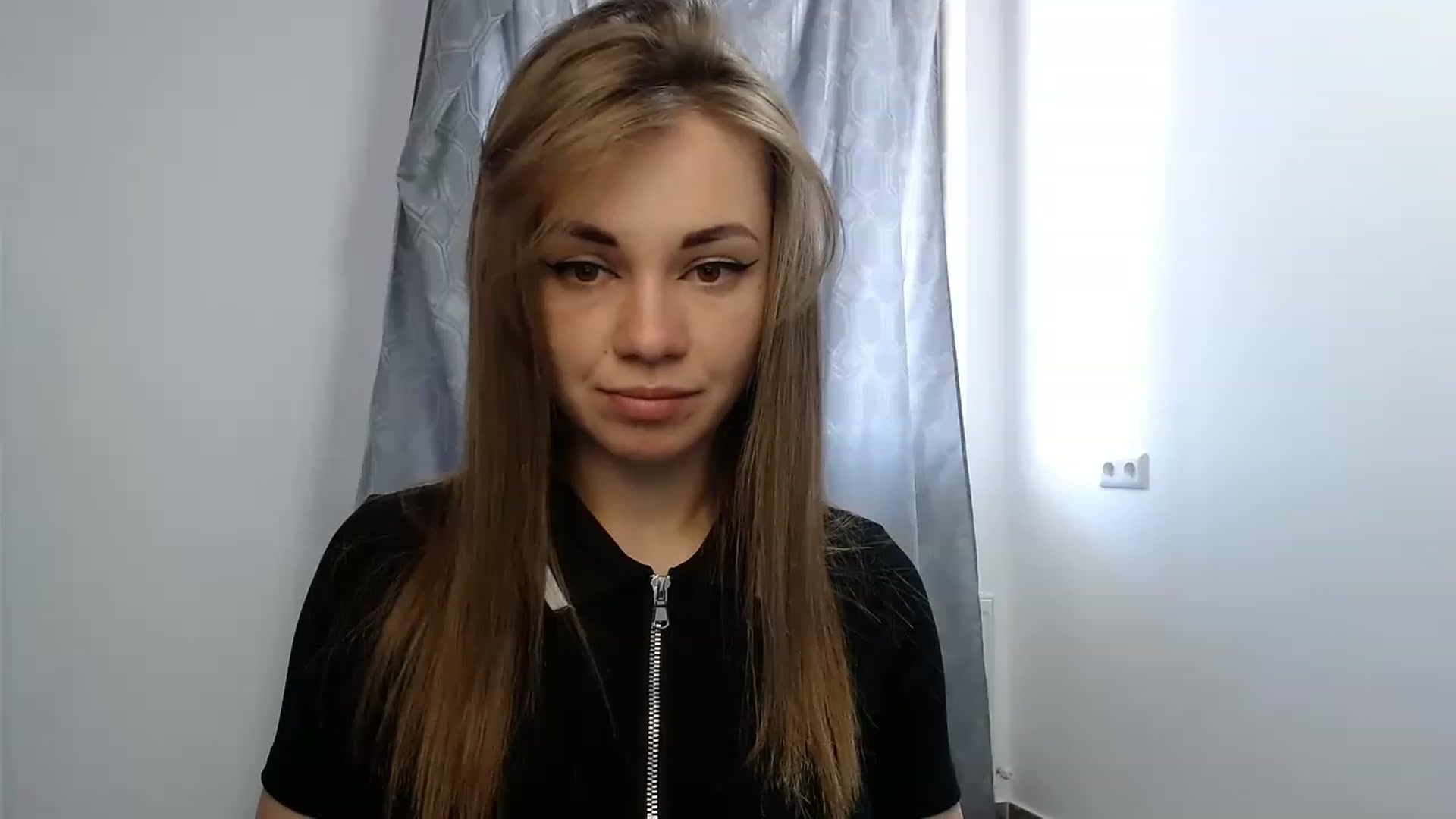 Gallery image thumbnail from VeryHotOne's myfreecams stream on, 05/20/2023, 11:21 image 17 of 20