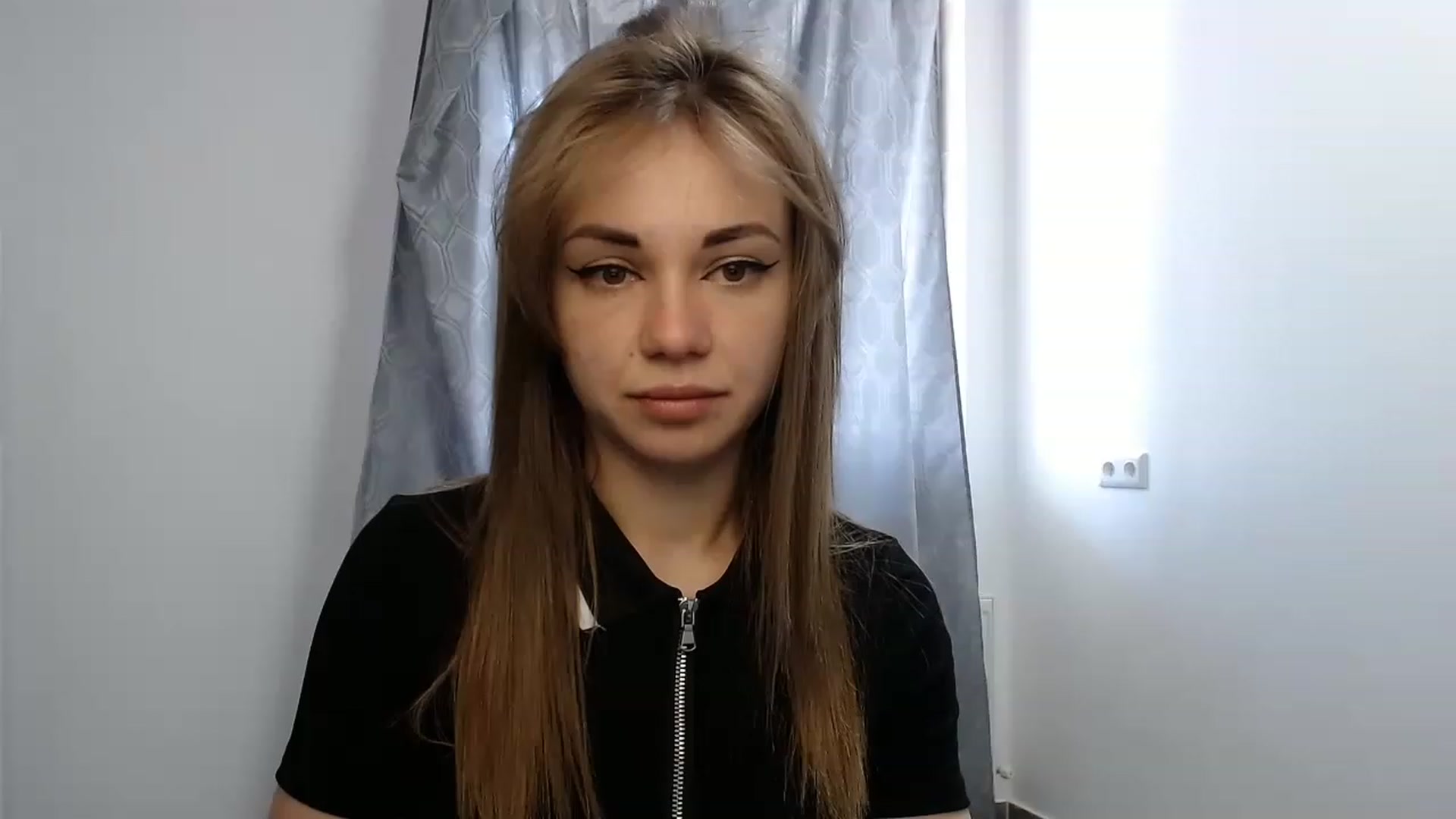 Gallery image thumbnail from VeryHotOne's myfreecams stream on, 05/20/2023, 11:21 image 3 of 20