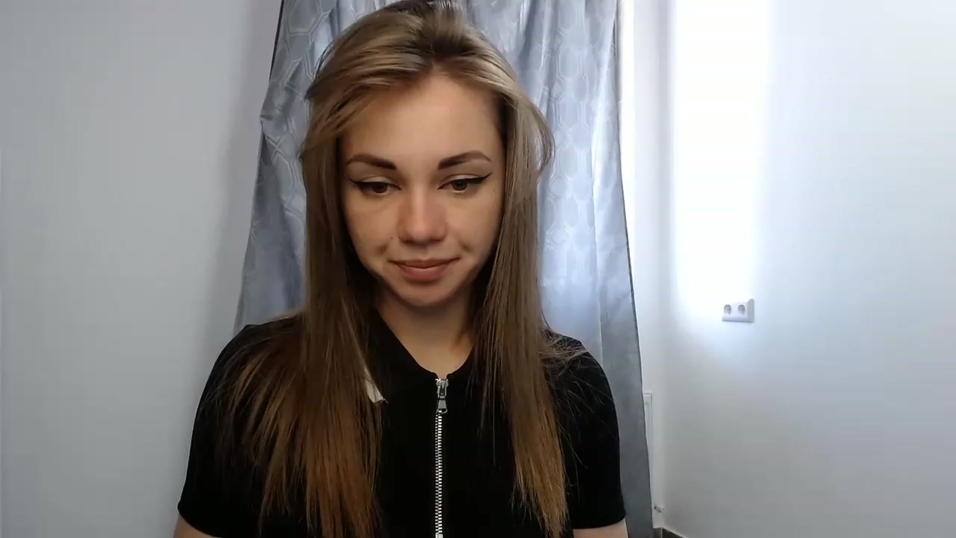 Gallery image thumbnail from VeryHotOne's myfreecams stream on, 05/20/2023, 11:21 image 9 of 20