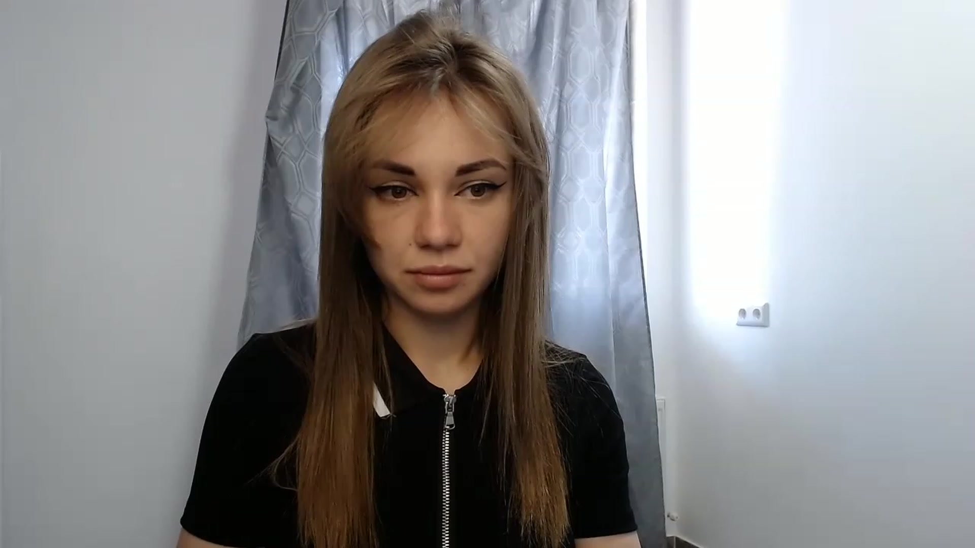 Gallery image thumbnail from VeryHotOne's myfreecams stream on, 05/20/2023, 11:21 image 6 of 20