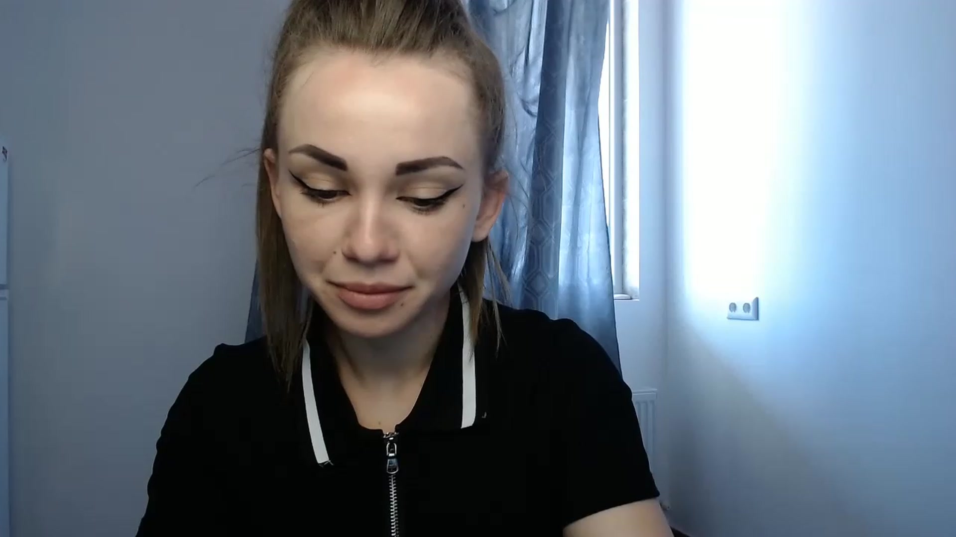 Gallery image thumbnail from VeryHotOne's myfreecams stream on, 05/21/2023, 10:19 image 18 of 20