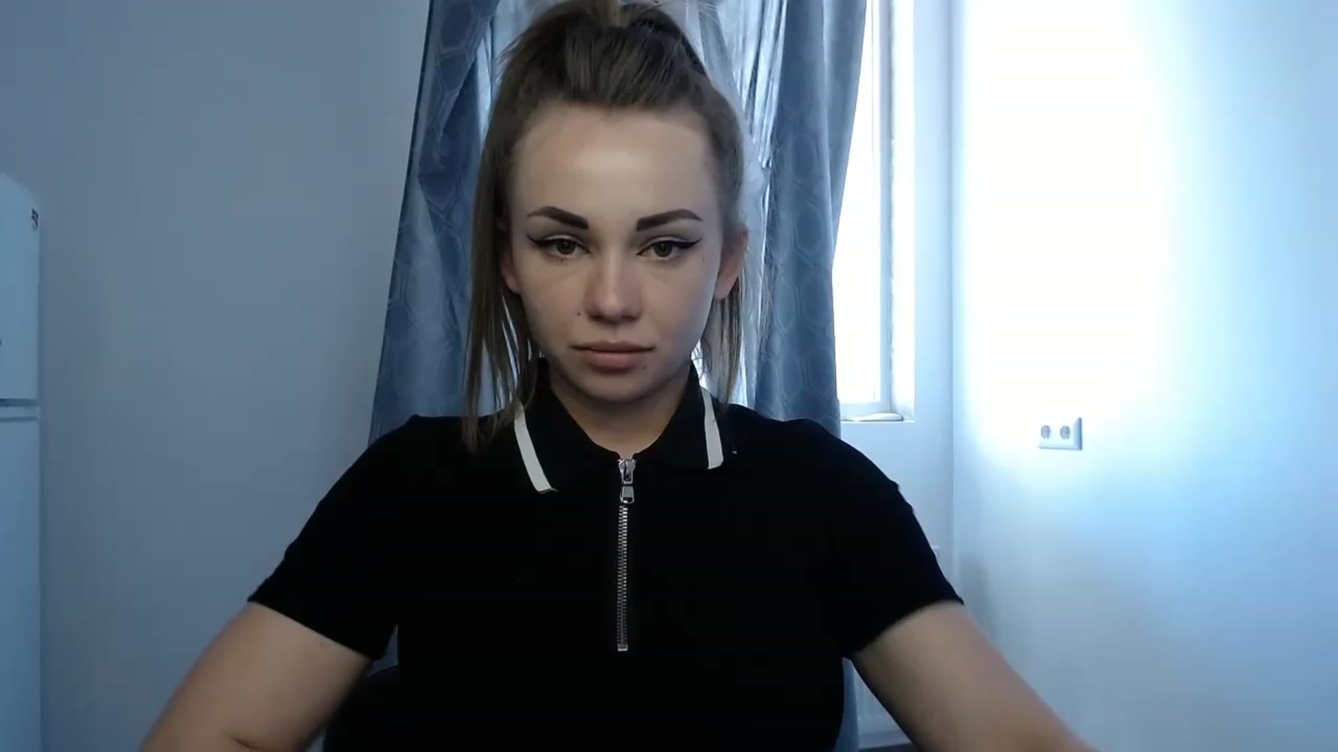 Gallery image thumbnail from VeryHotOne's myfreecams stream on, 05/21/2023, 12:16 image 17 of 20