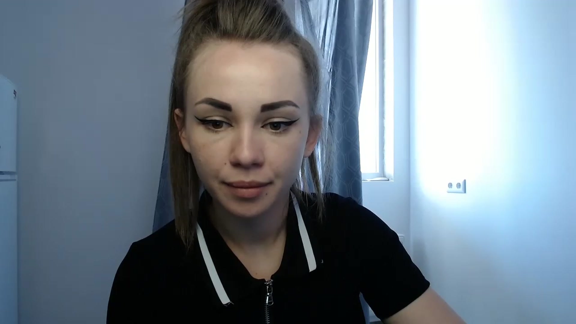 Gallery image thumbnail from VeryHotOne's myfreecams stream on, 05/21/2023, 12:16 image 12 of 20