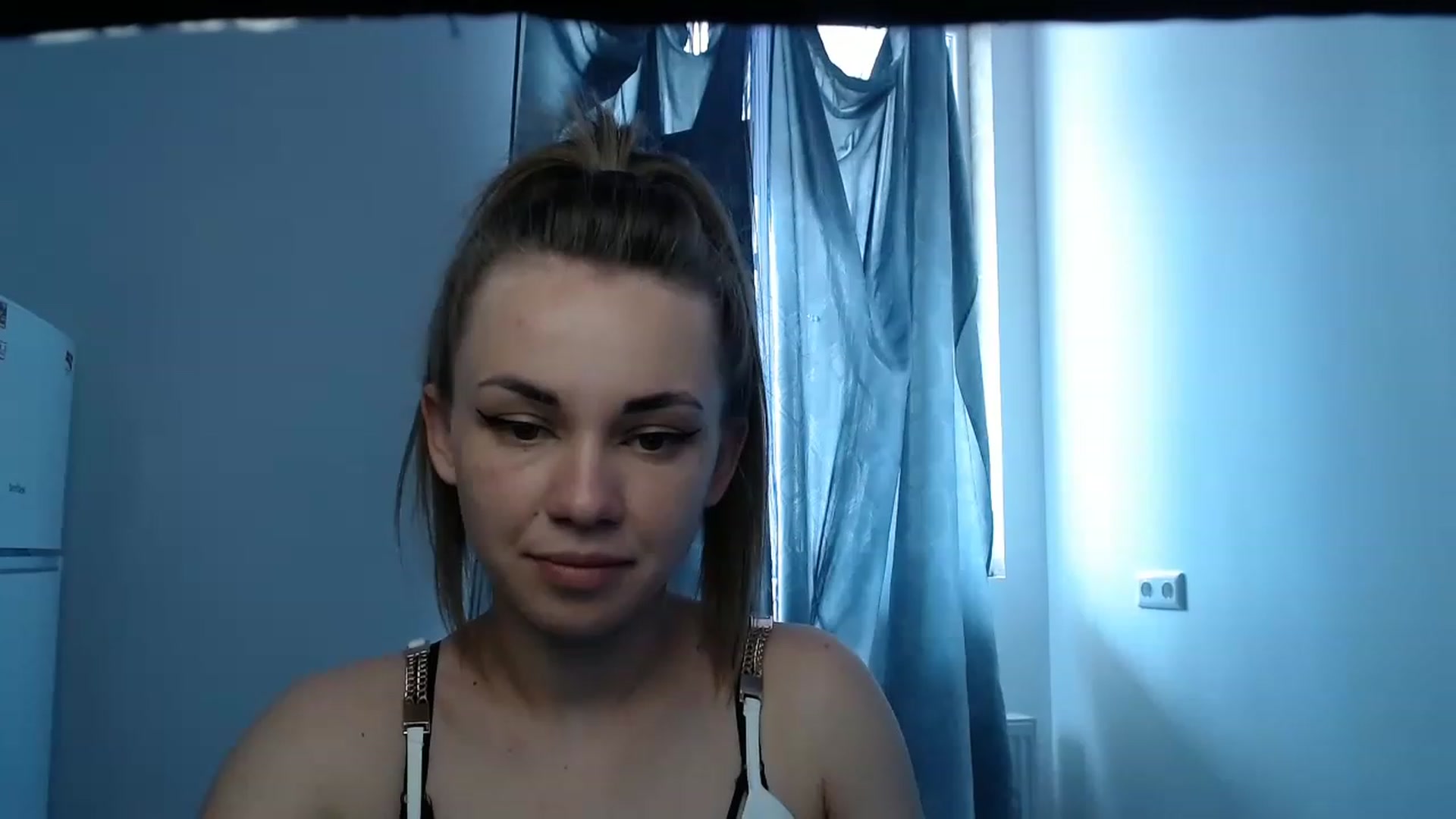 Gallery image thumbnail from VeryHotOne's myfreecams stream on, 05/26/2023, 12:33 image 17 of 20